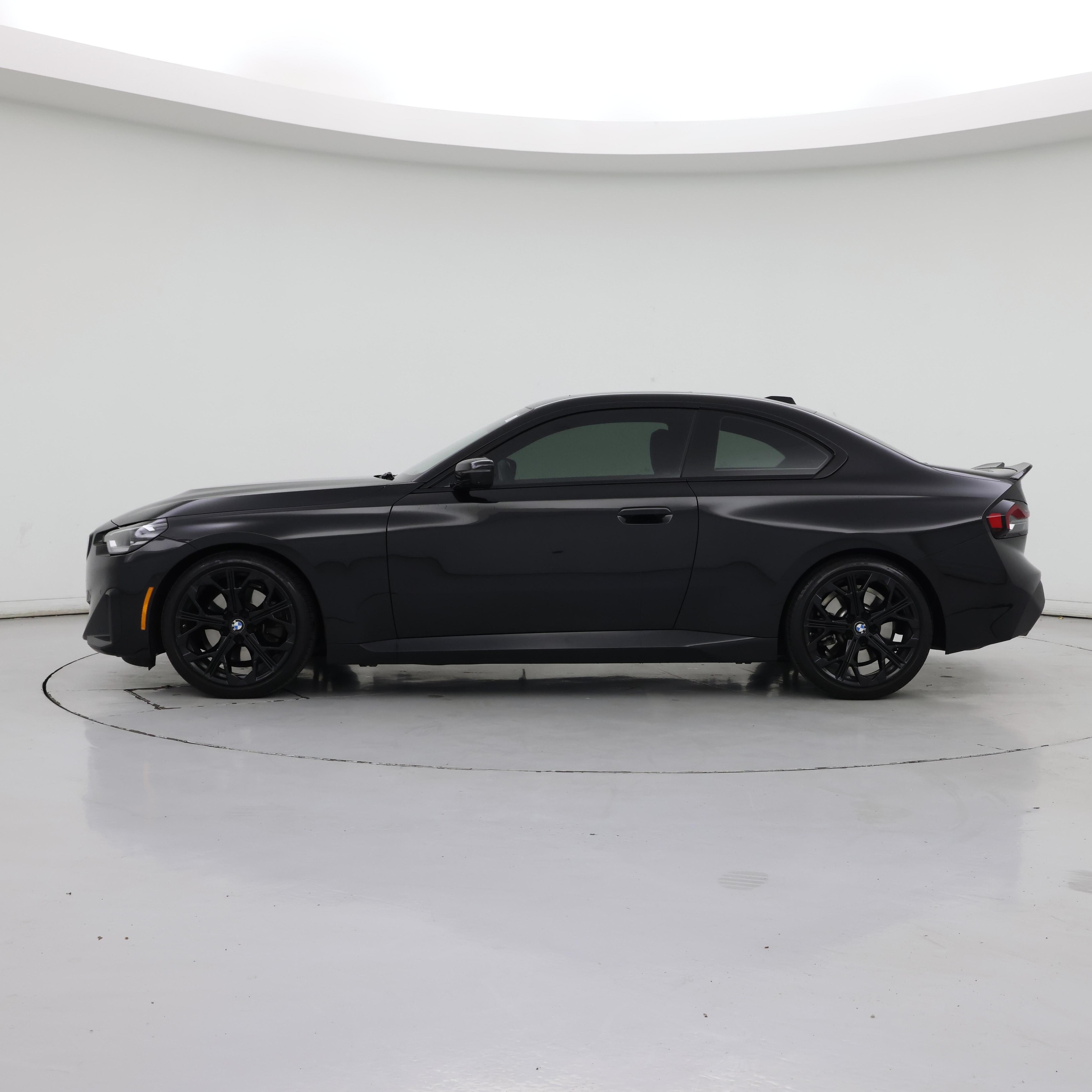 Thumbnail: 2025 BMW 2 Series - 3