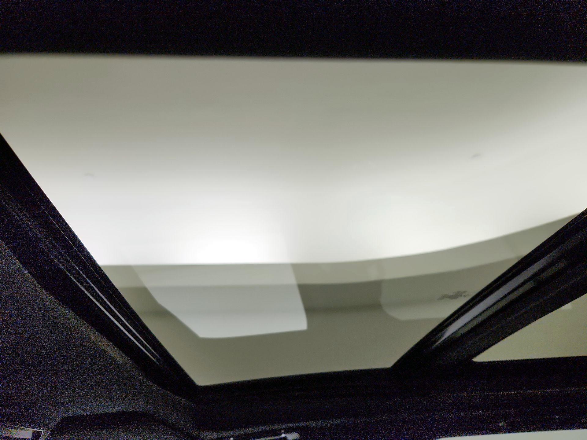 Thumbnail: 2020 Lincoln Navigator - 20