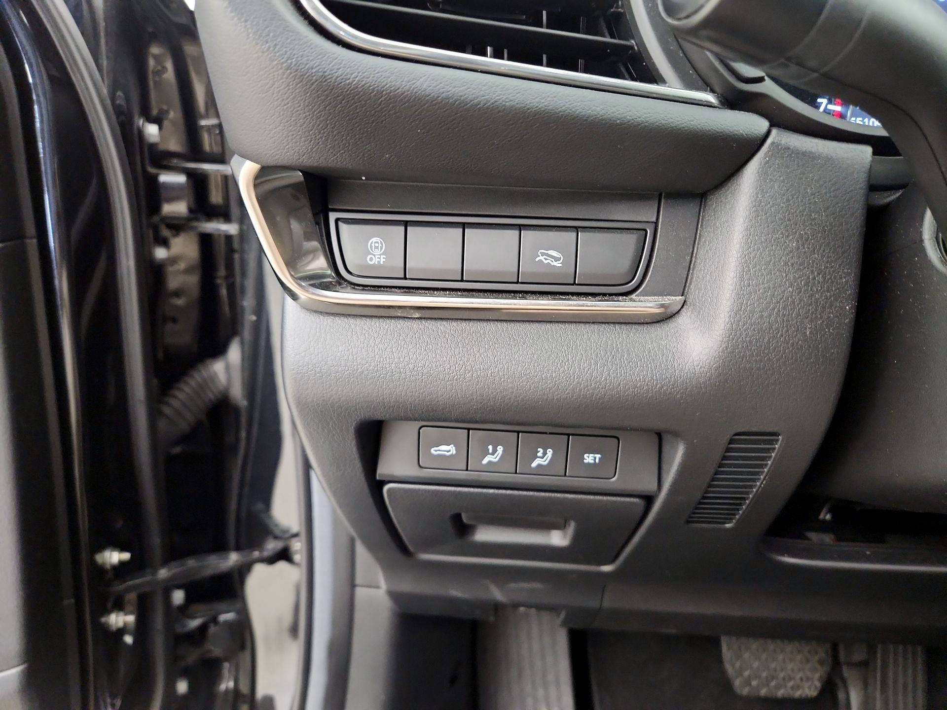 Thumbnail: 2022 Mazda CX-30 - 13