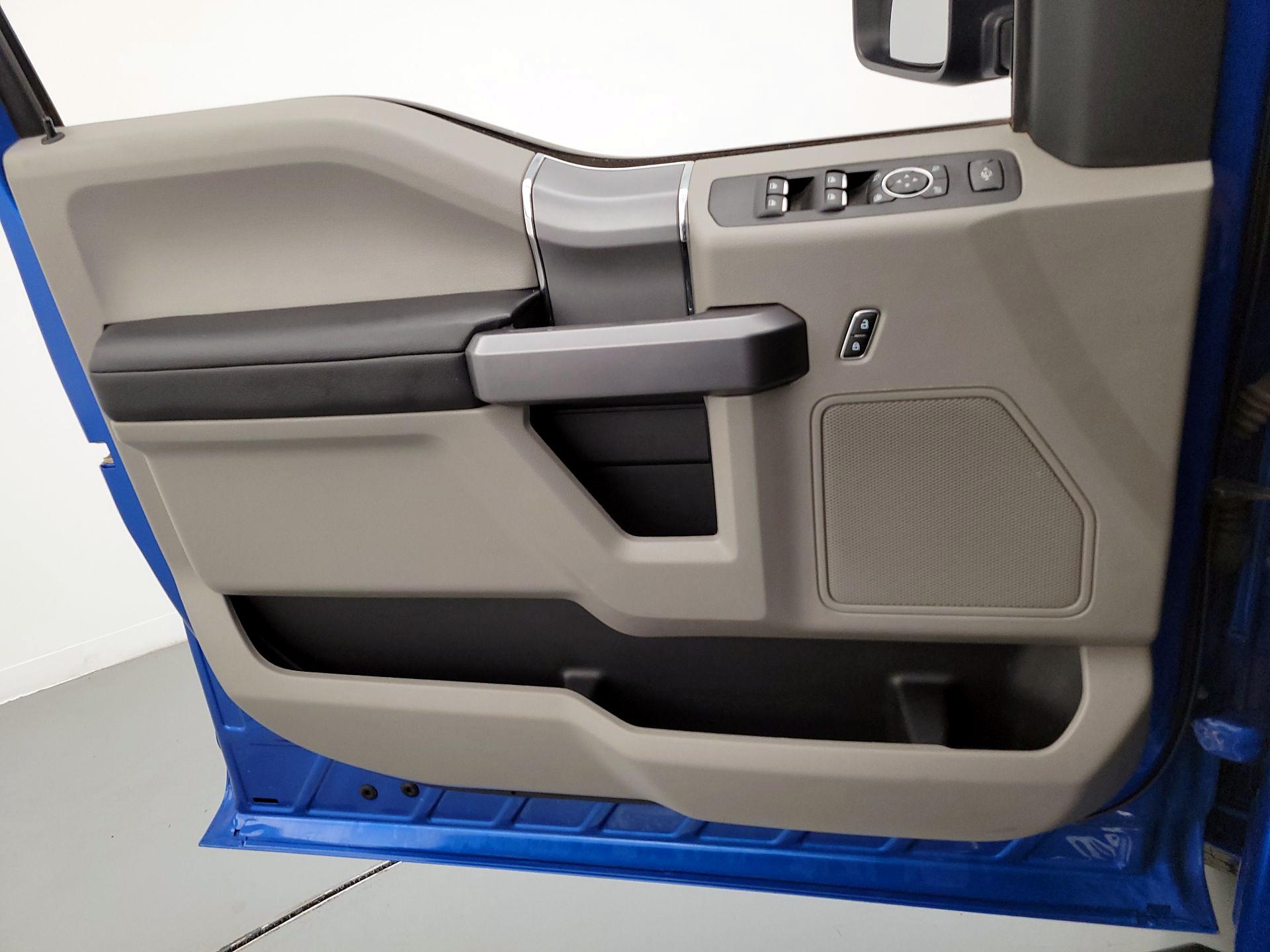 Thumbnail: 2021 Ford F-350 - 12