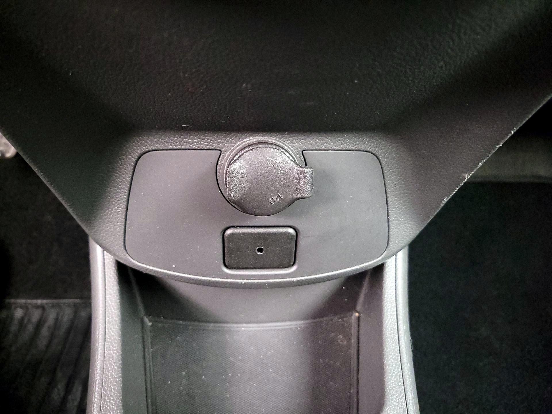 Thumbnail: 2014 Chevrolet Spark - 17