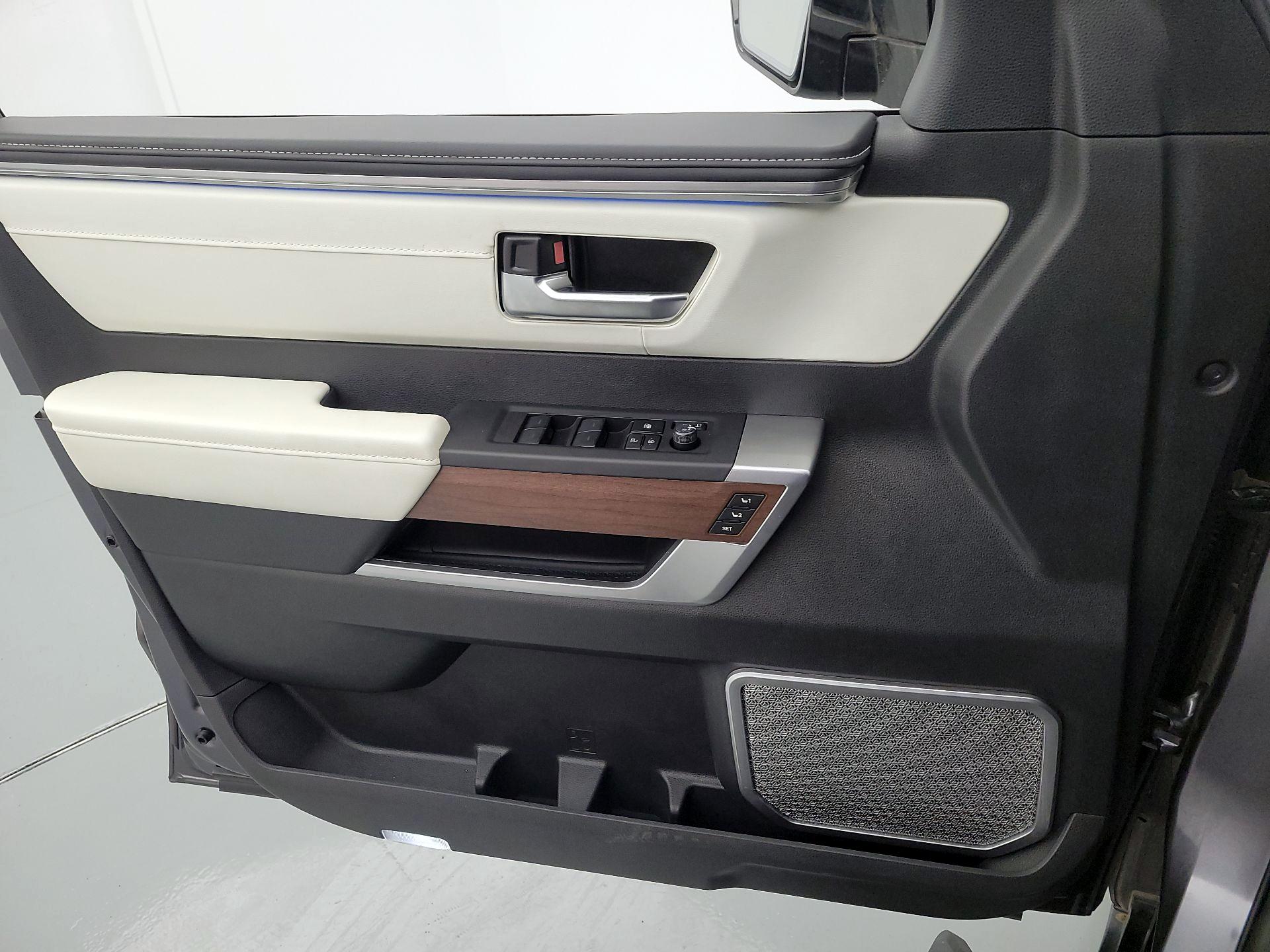 Thumbnail: 2024 Toyota Tundra - 12