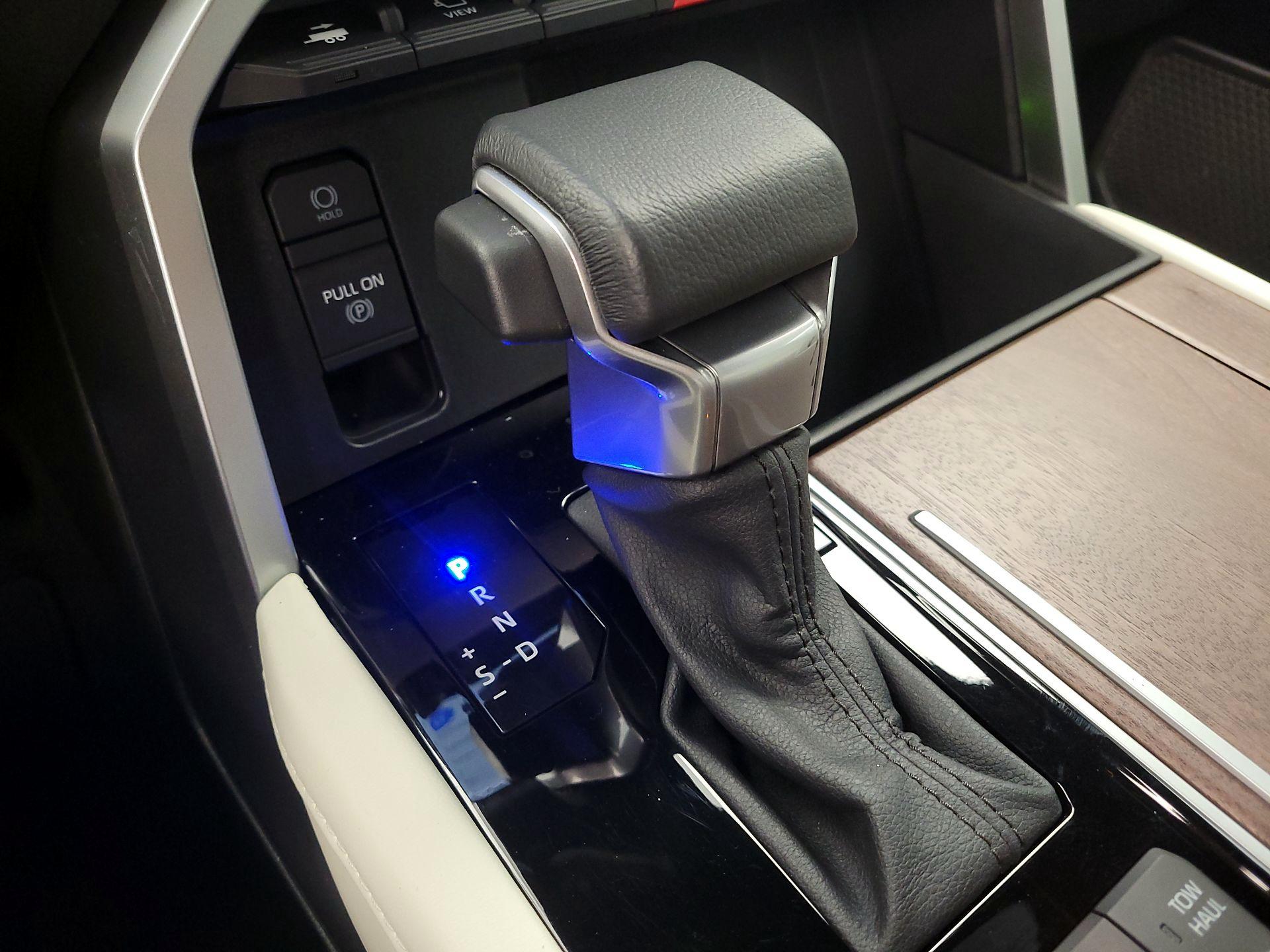 Thumbnail: 2024 Toyota Tundra - 17