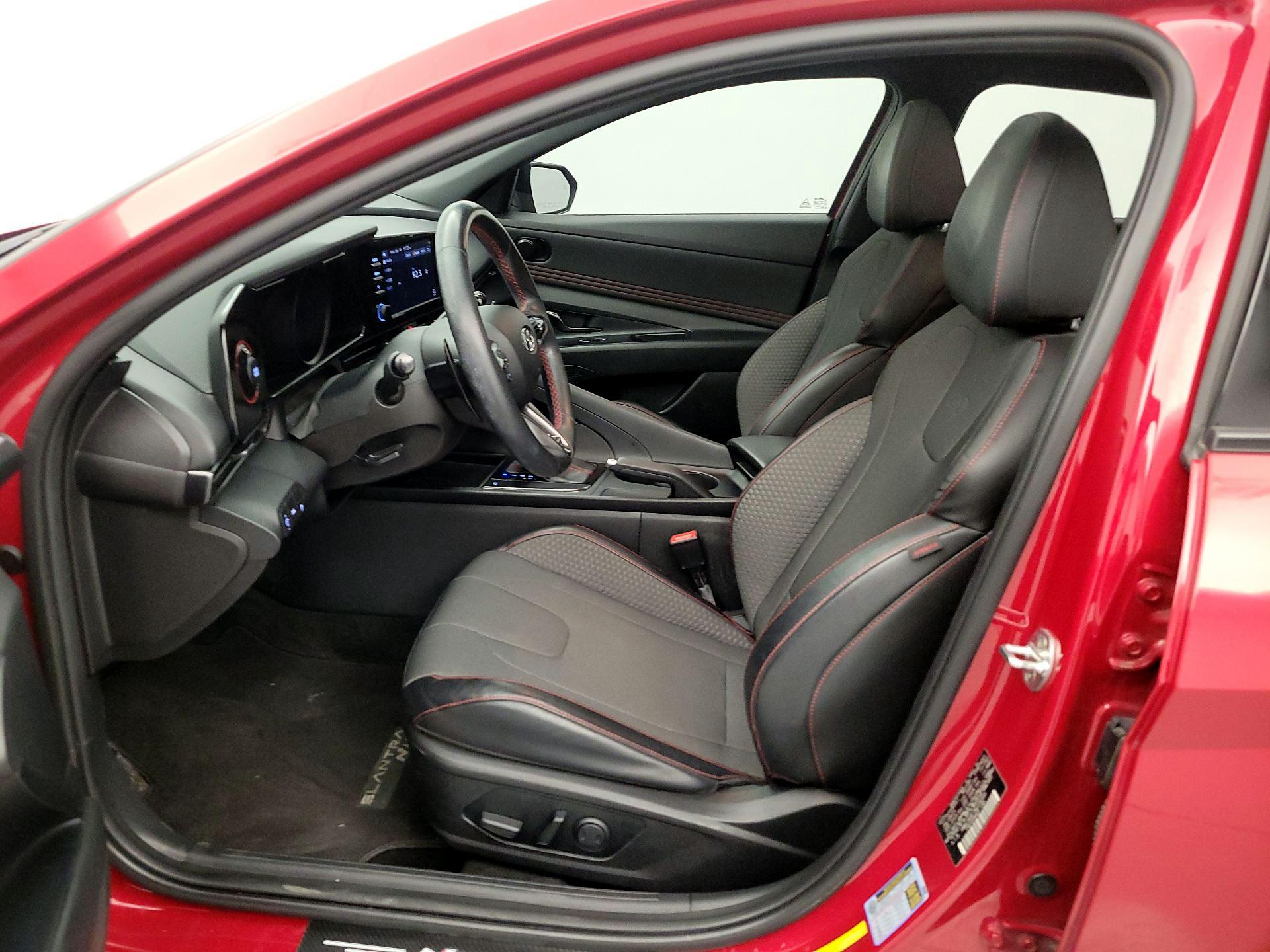 Thumbnail: 2022 Hyundai Elantra - 11