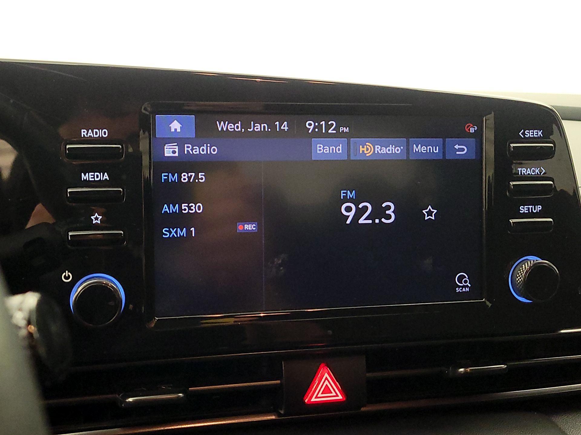 Thumbnail: 2022 Hyundai Elantra - 15