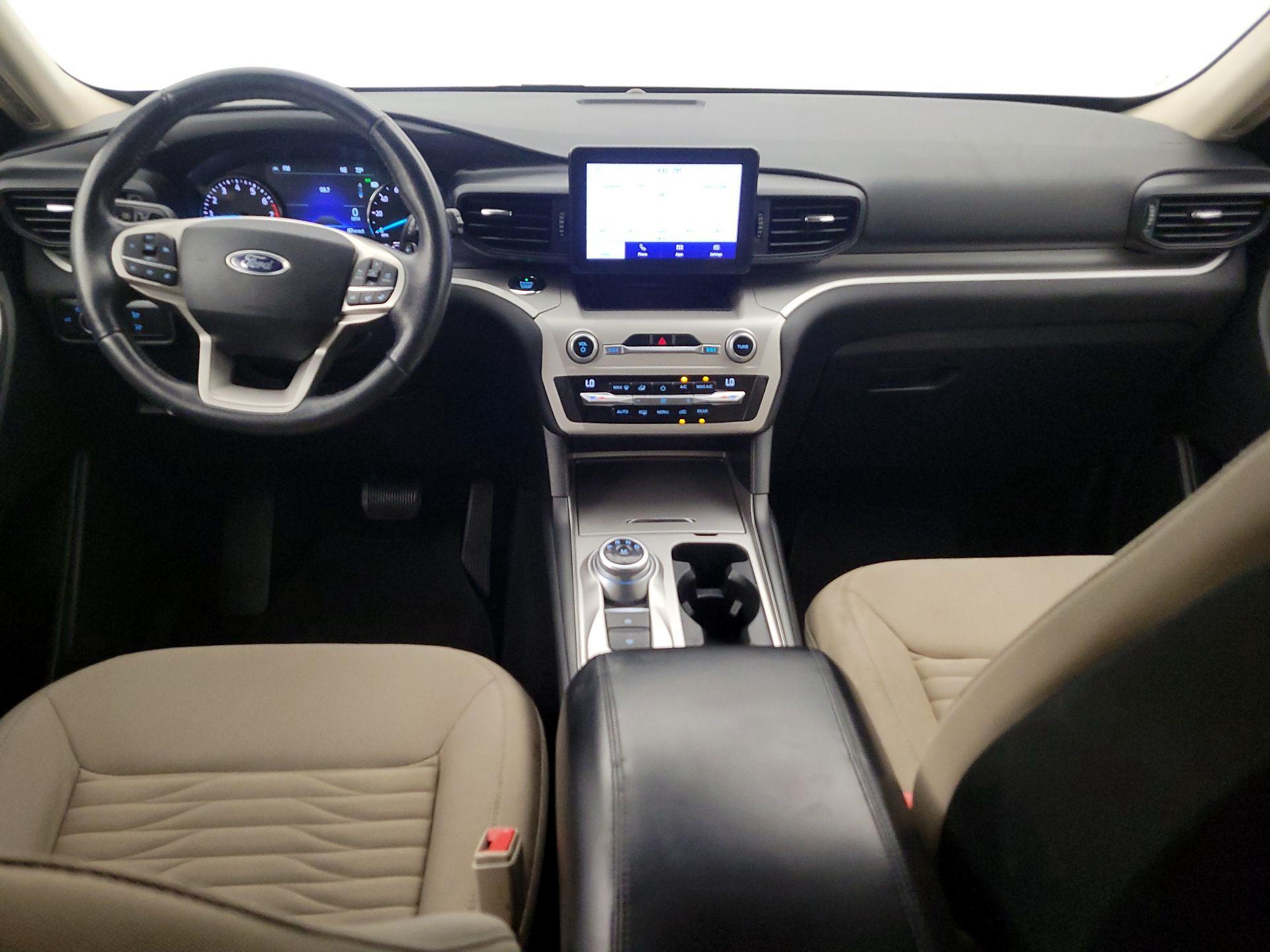 Thumbnail: 2020 Ford Explorer - 9