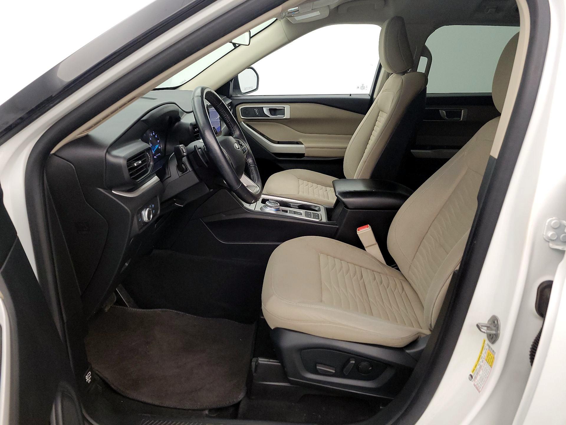 Thumbnail: 2020 Ford Explorer - 11