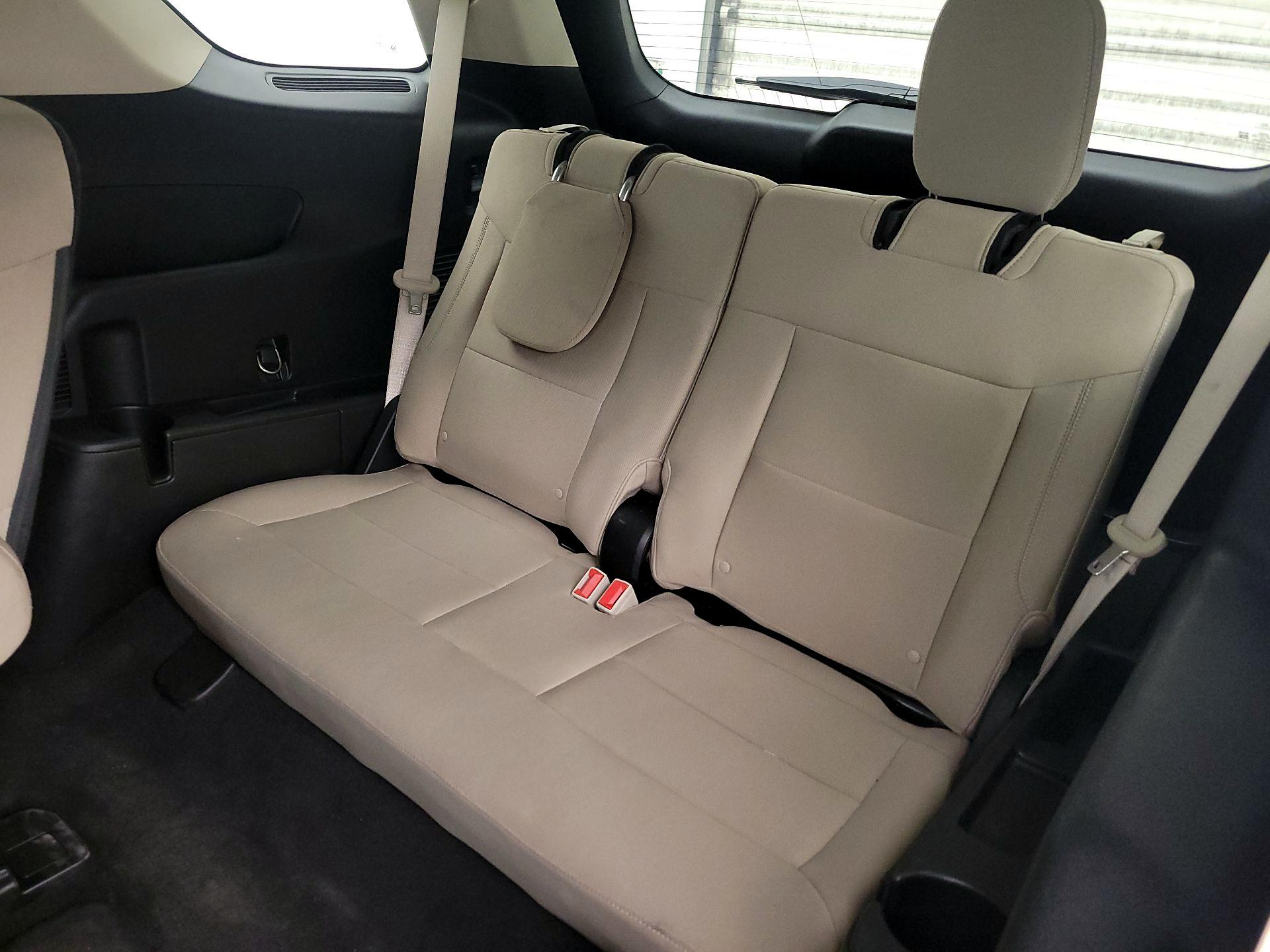 Thumbnail: 2020 Ford Explorer - 20