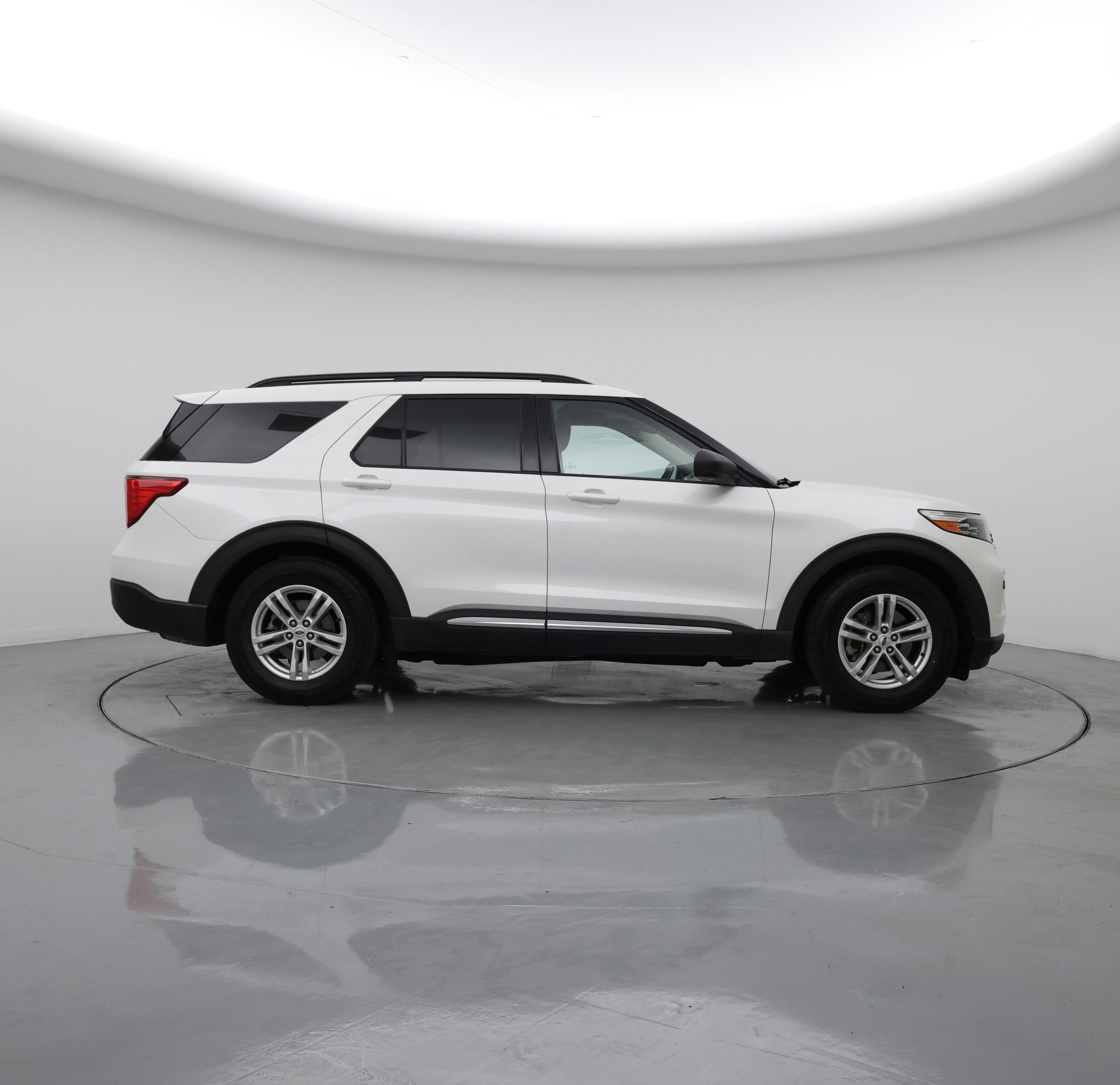 Thumbnail: 2020 Ford Explorer - 7