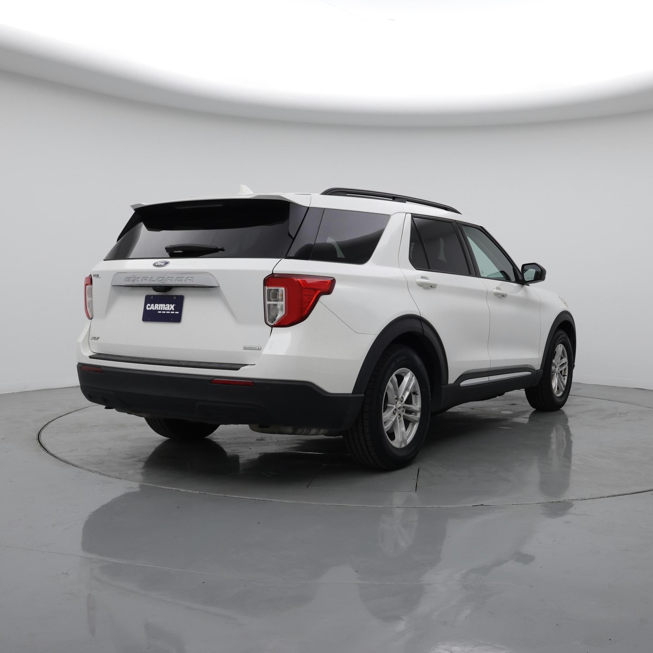 Thumbnail: 2020 Ford Explorer - 8