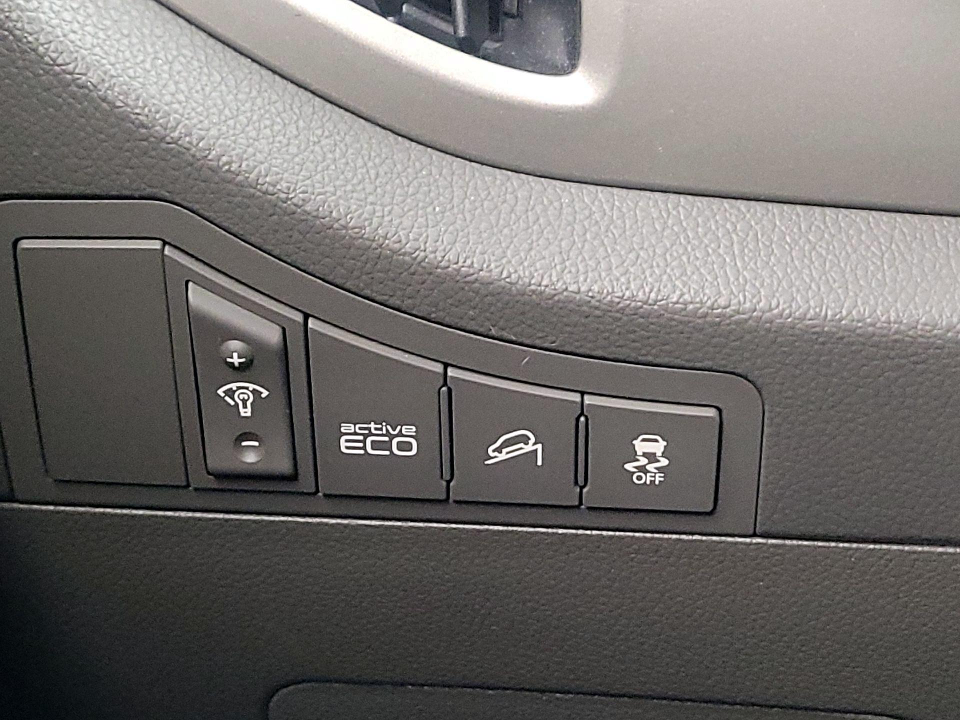 Thumbnail: 2015 Kia Sportage - 13