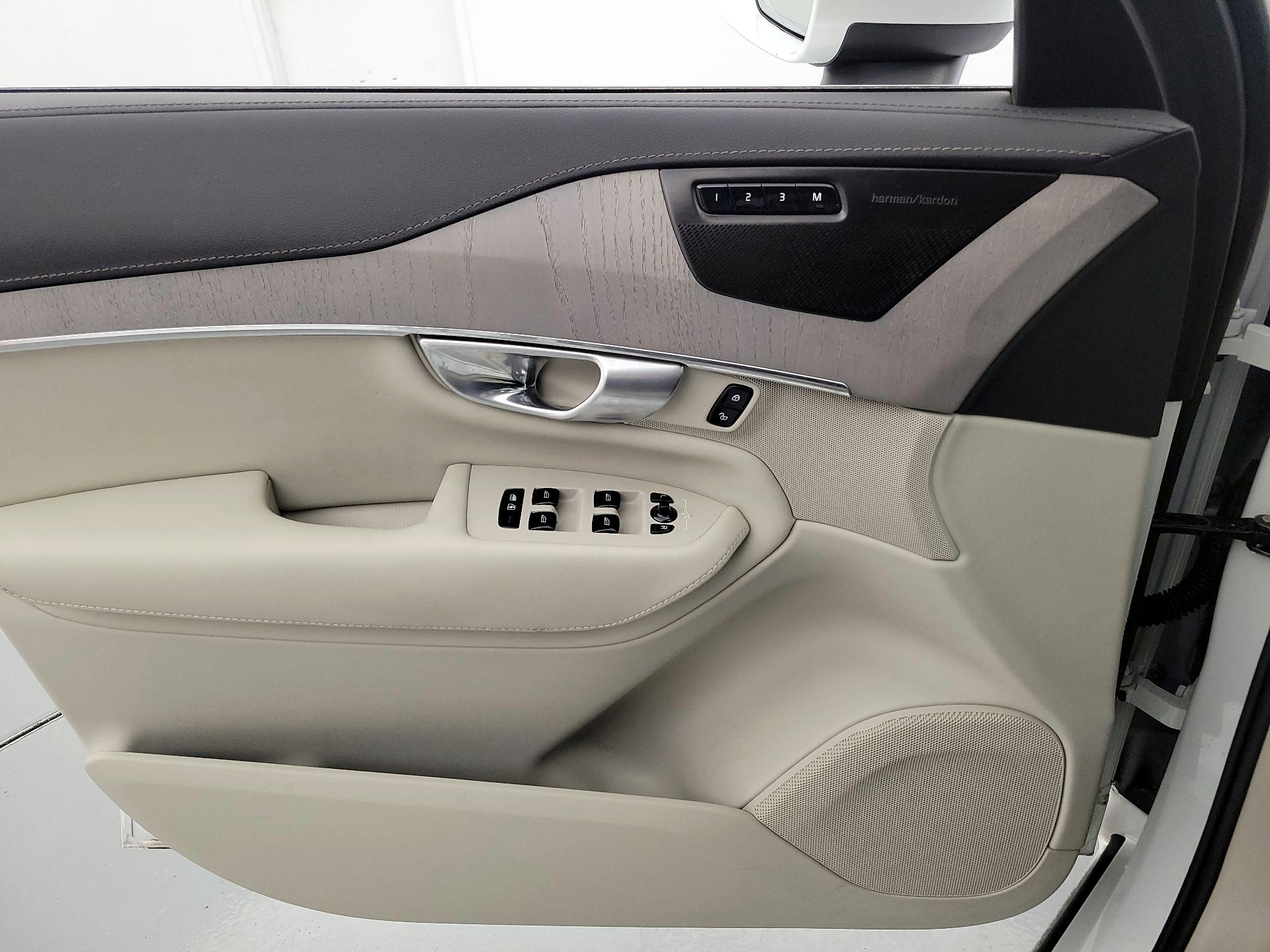 Thumbnail: 2024 Volvo XC90 - 12