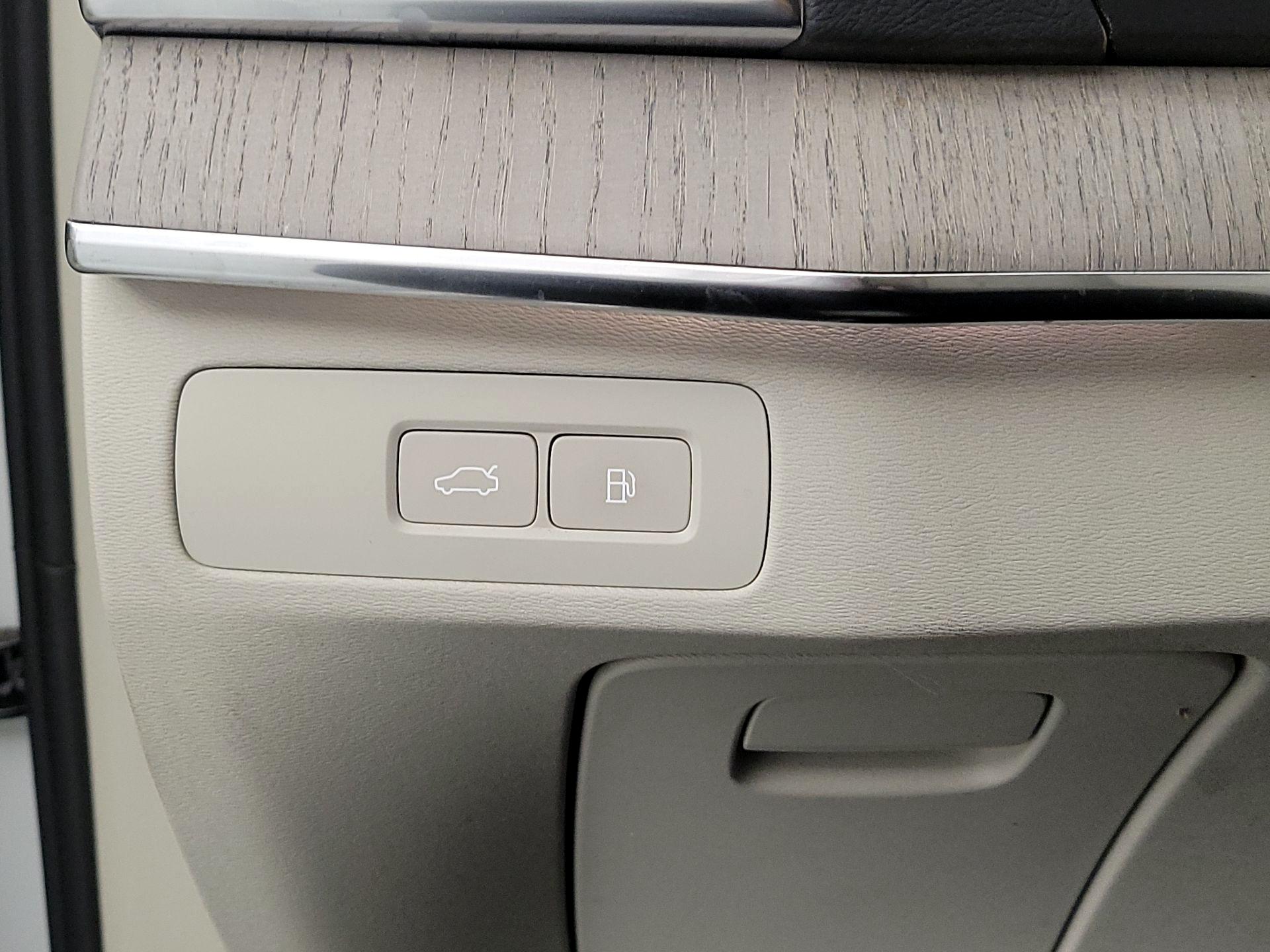 Thumbnail: 2024 Volvo XC90 - 13