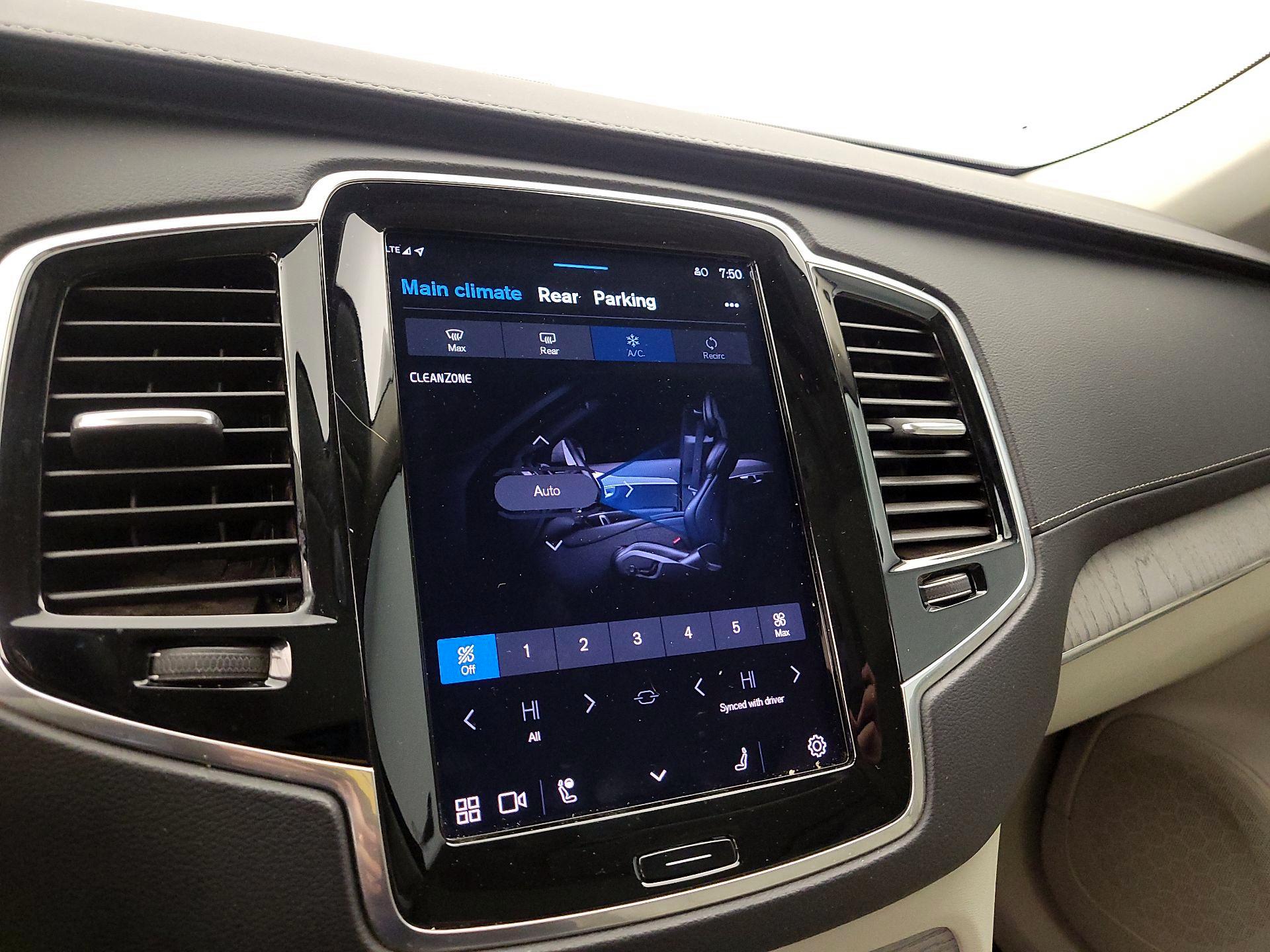 Thumbnail: 2024 Volvo XC90 - 17