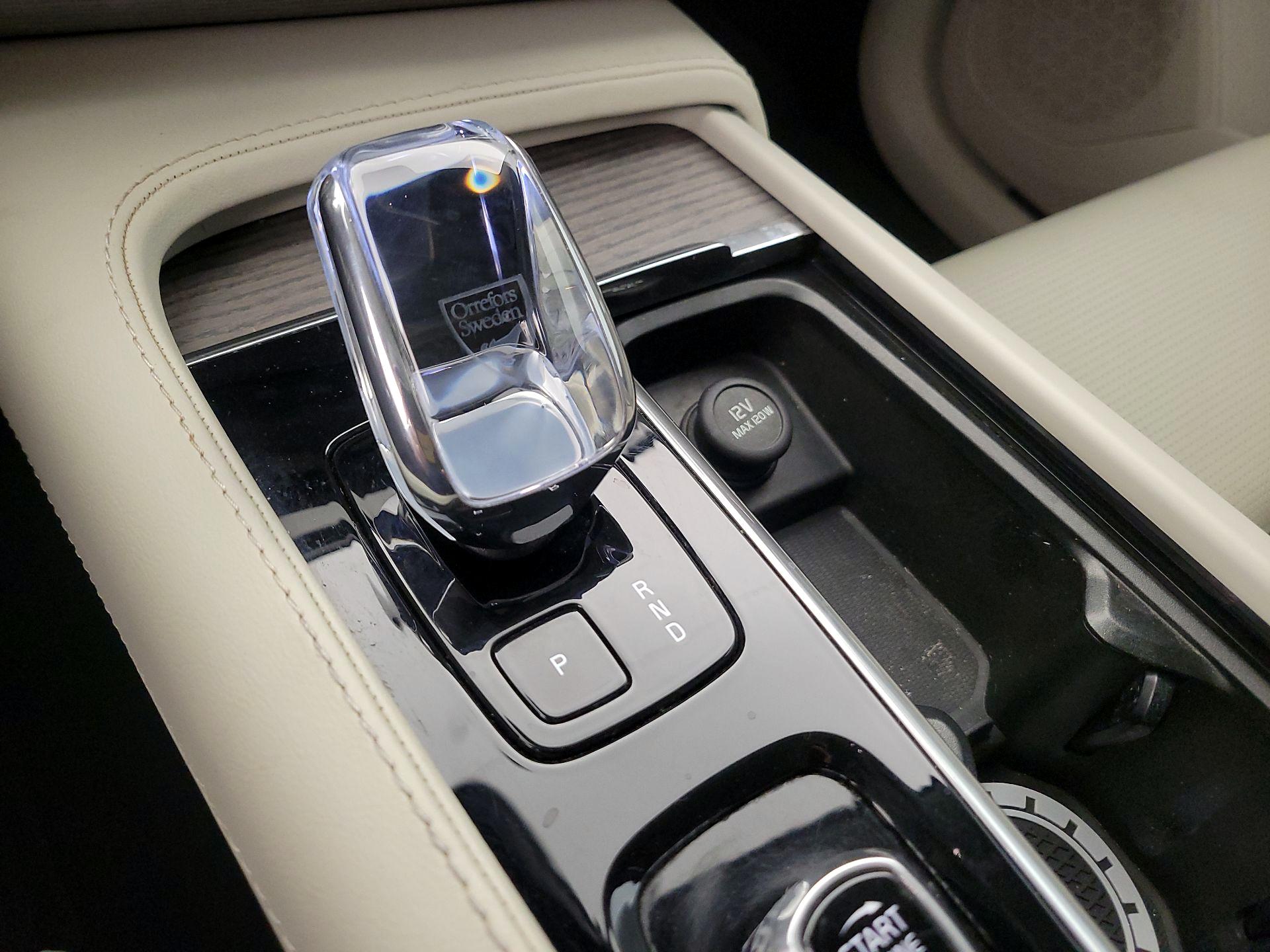 Thumbnail: 2024 Volvo XC90 - 18