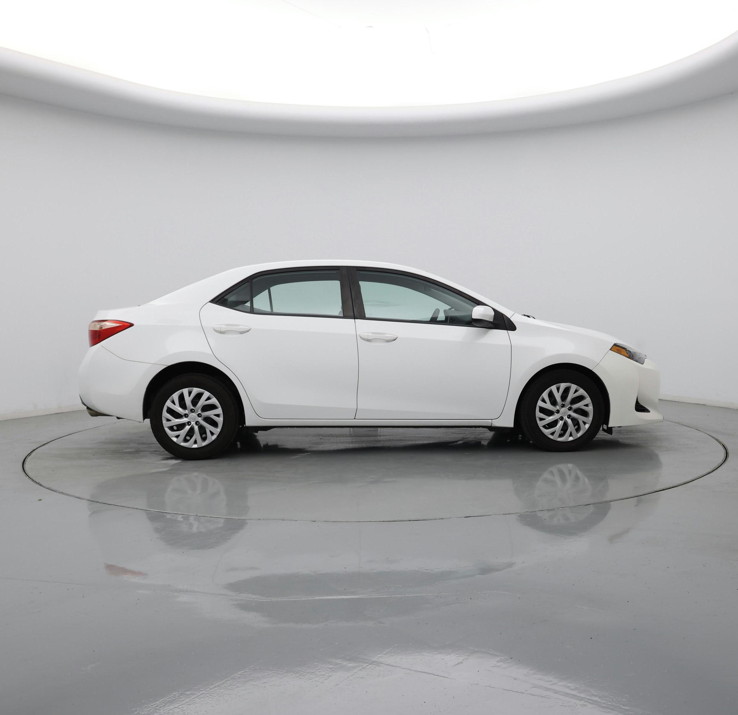 Thumbnail: 2017 Toyota Corolla - 7