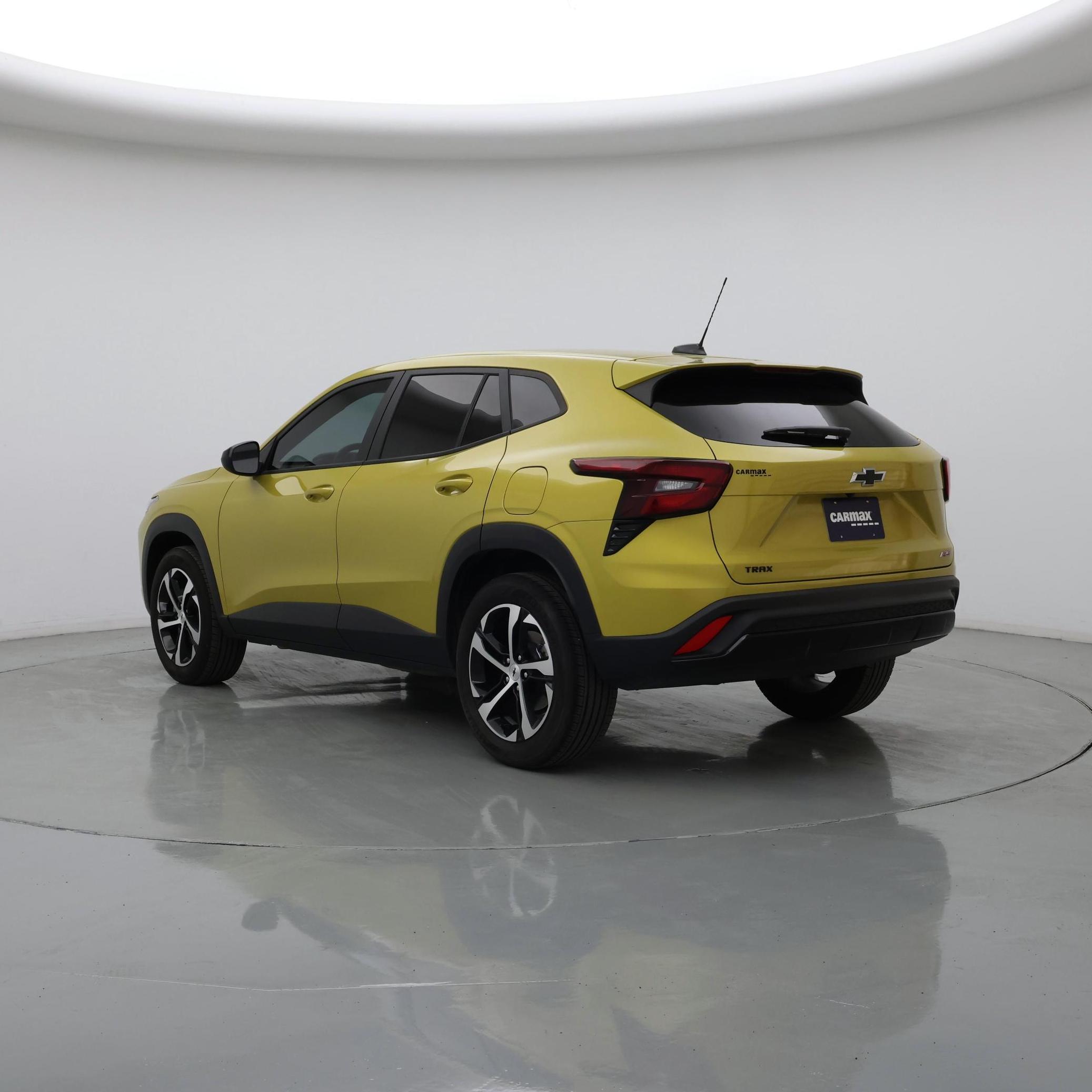 Thumbnail: 2024 Chevrolet Trax - 2