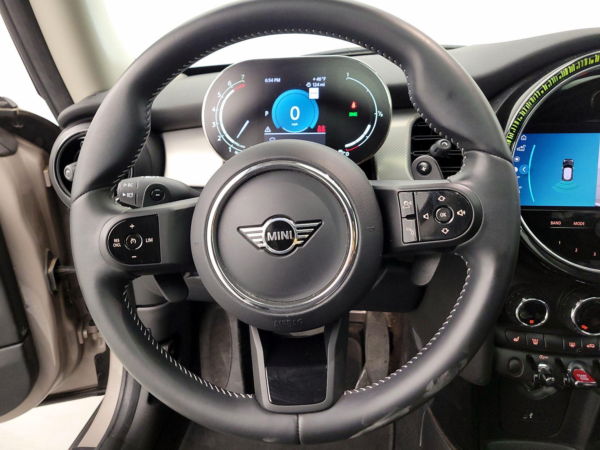 Thumbnail: 2023 MINI Cooper Hardtop - 10