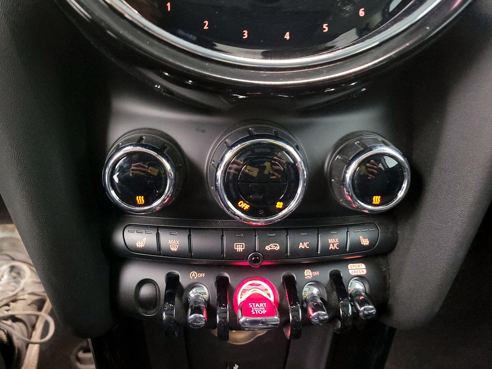 Thumbnail: 2023 MINI Cooper Hardtop - 16