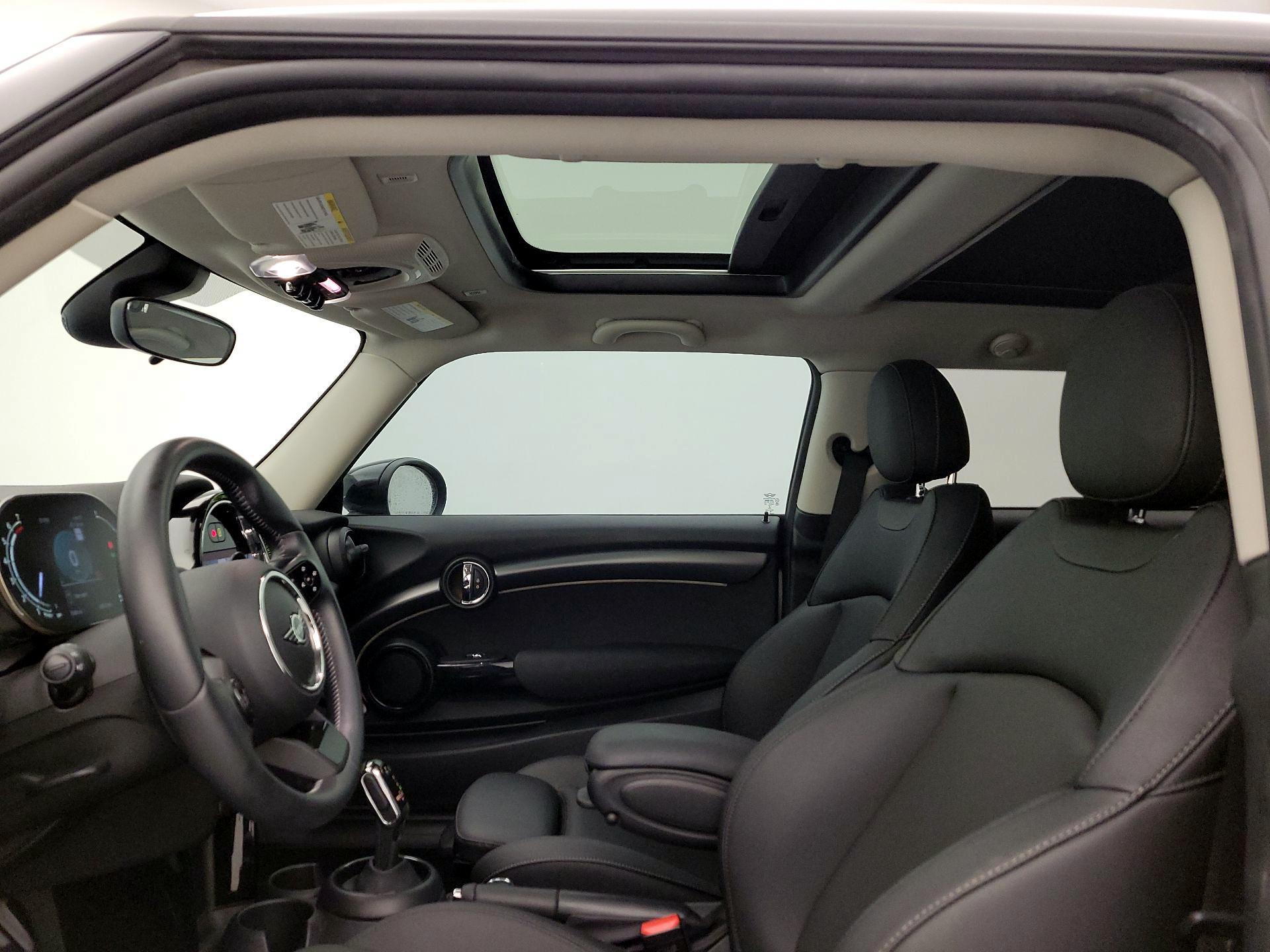 Thumbnail: 2023 MINI Cooper Hardtop - 19