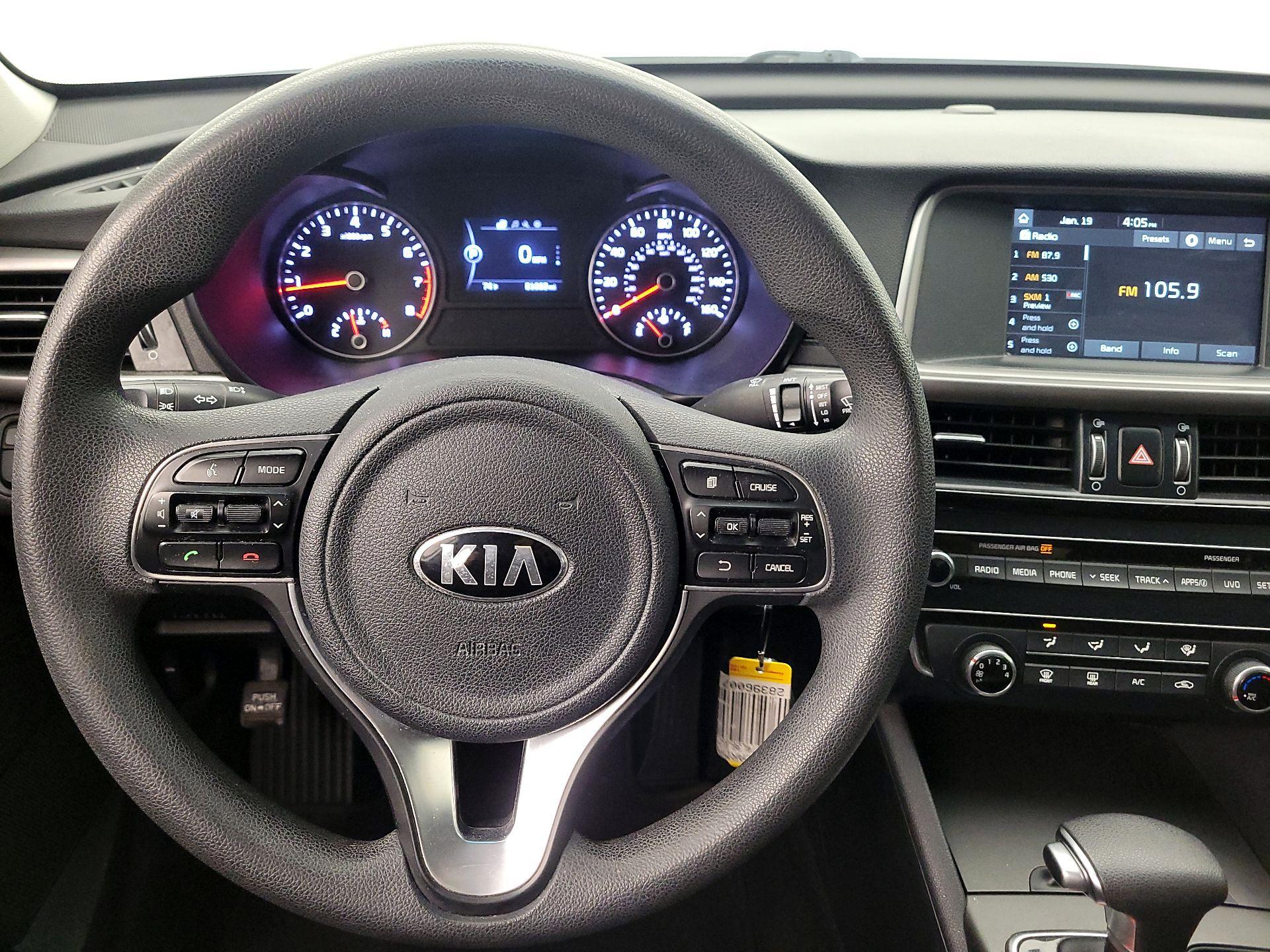 Thumbnail: 2018 Kia Optima - 10