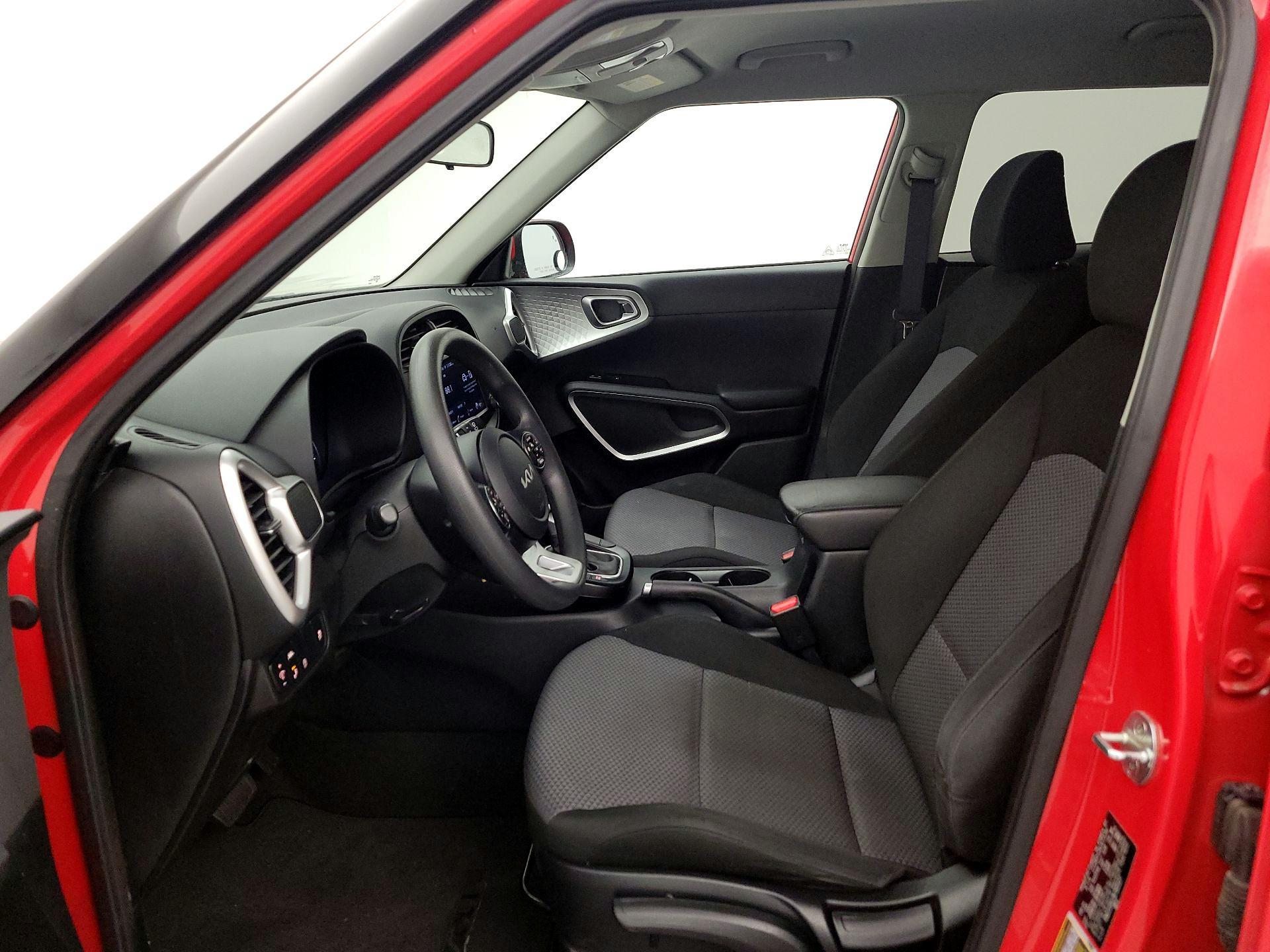 Thumbnail: 2022 Kia Soul - 11