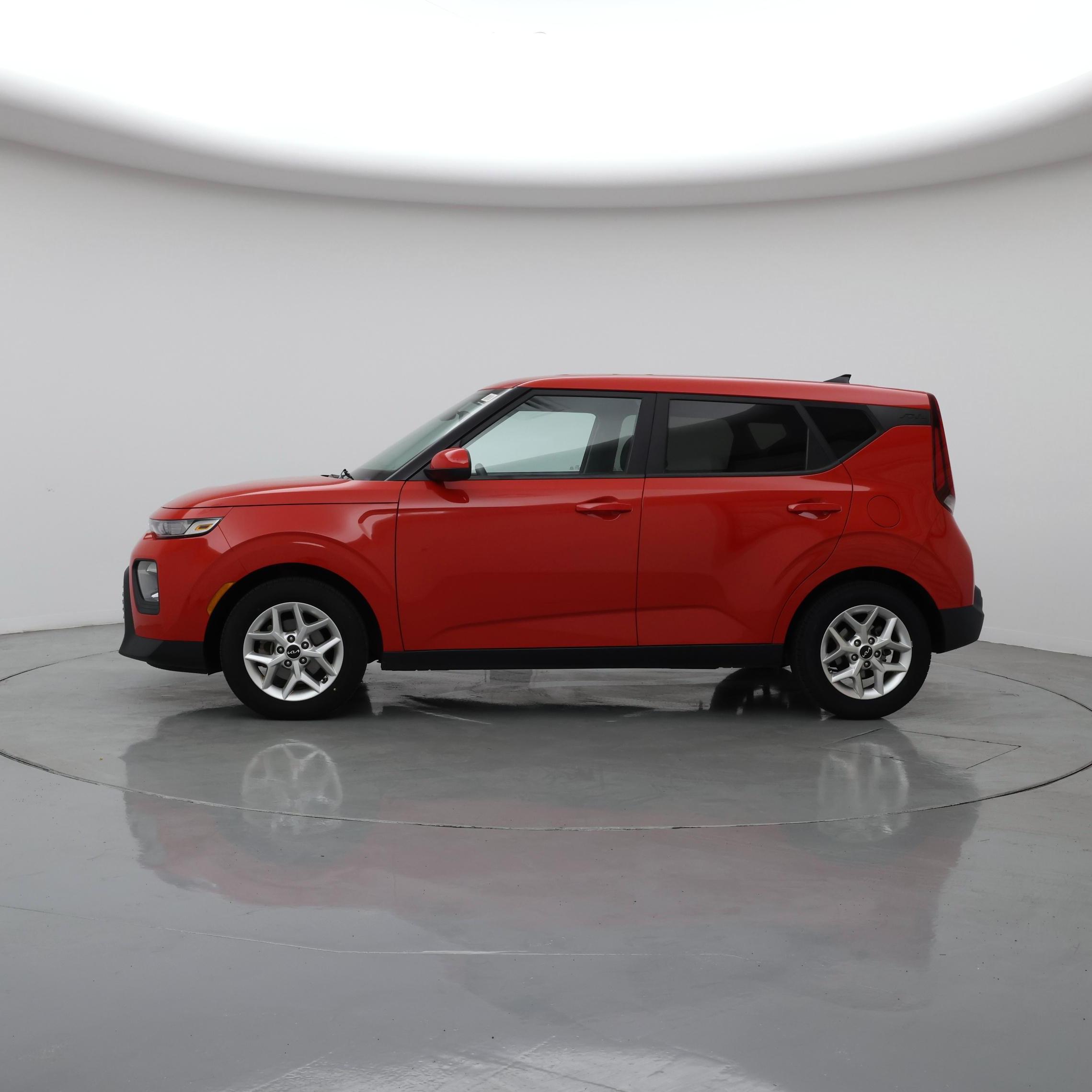 Thumbnail: 2022 Kia Soul - 3