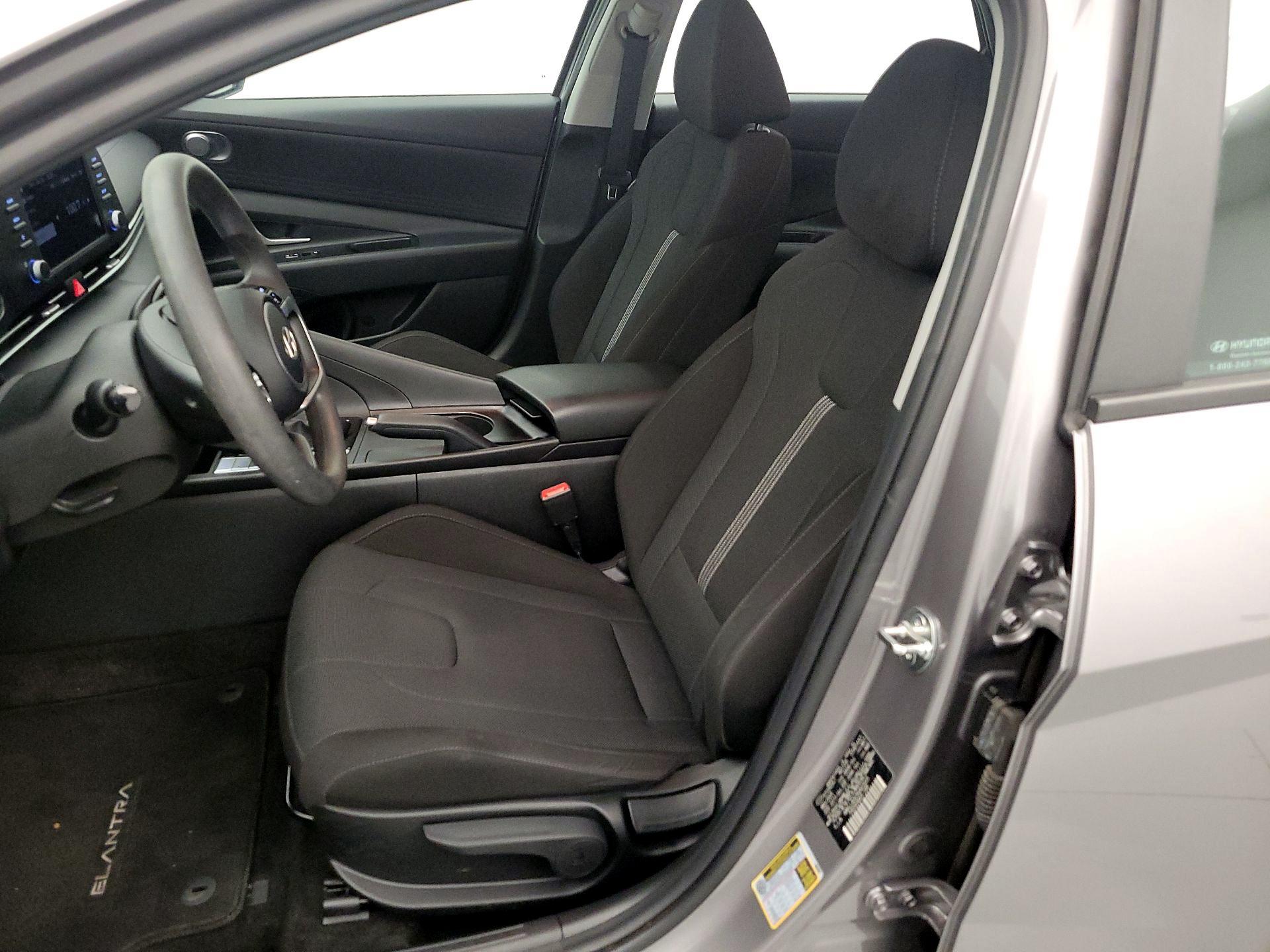 Thumbnail: 2024 Hyundai Elantra - 11