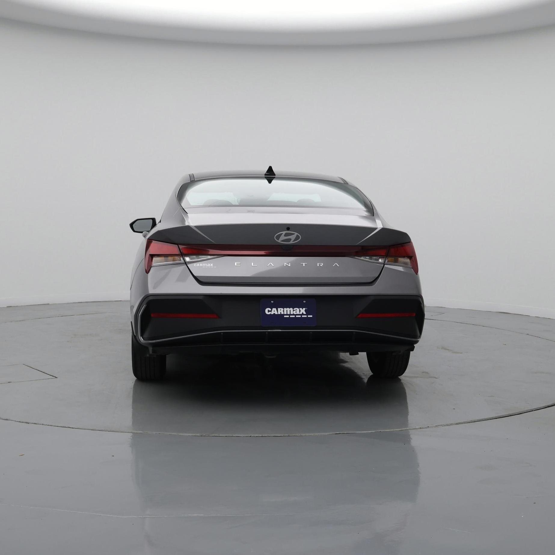 Thumbnail: 2024 Hyundai Elantra - 6