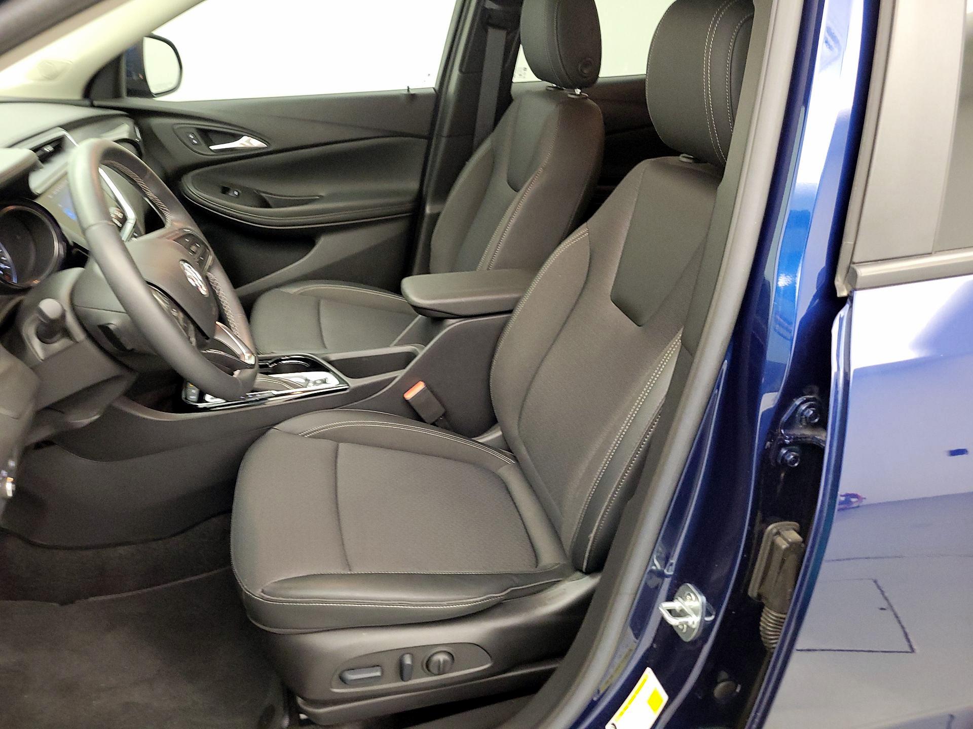 Thumbnail: 2023 Buick Encore GX - 11