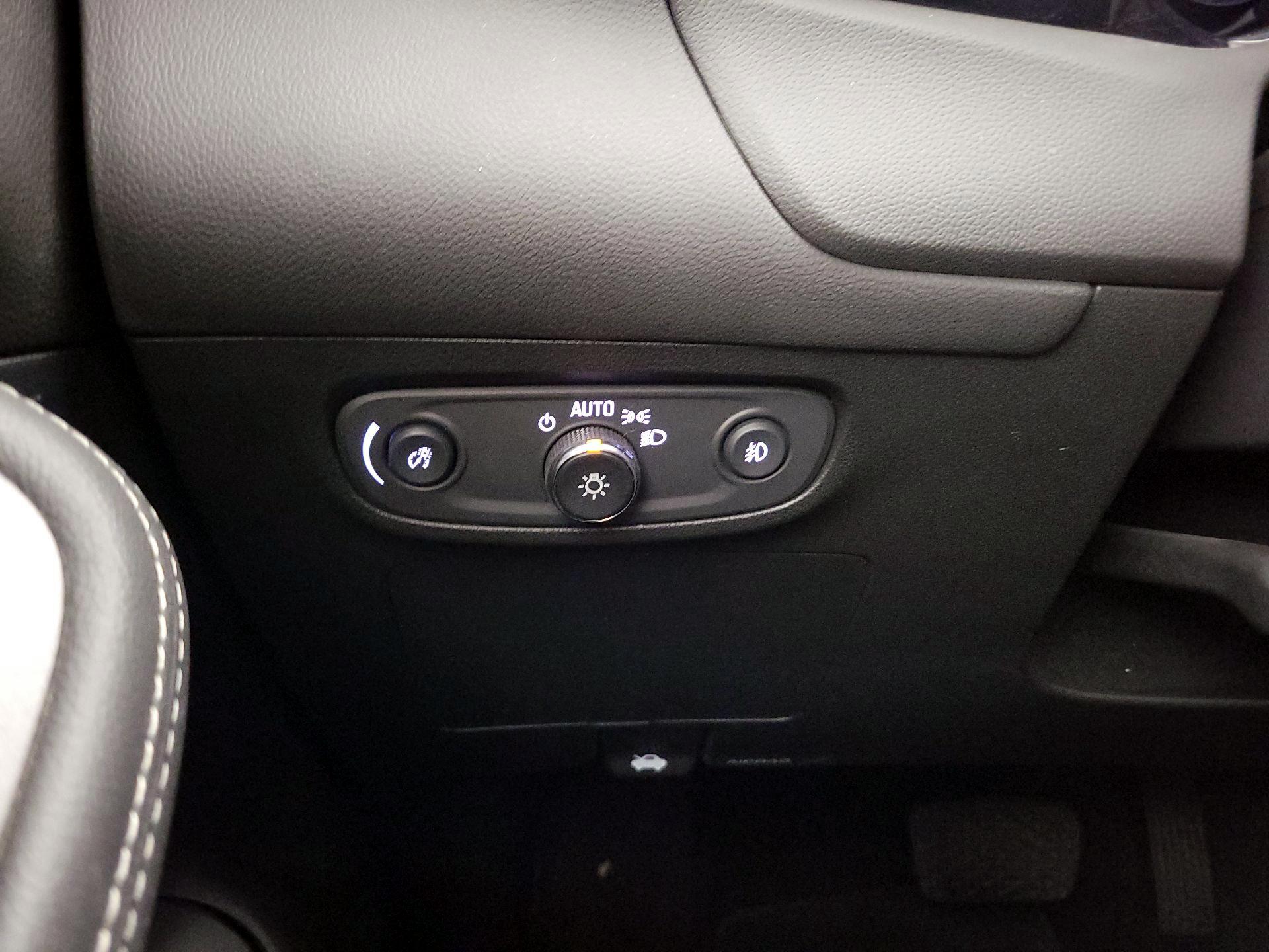 Thumbnail: 2023 Buick Encore GX - 13