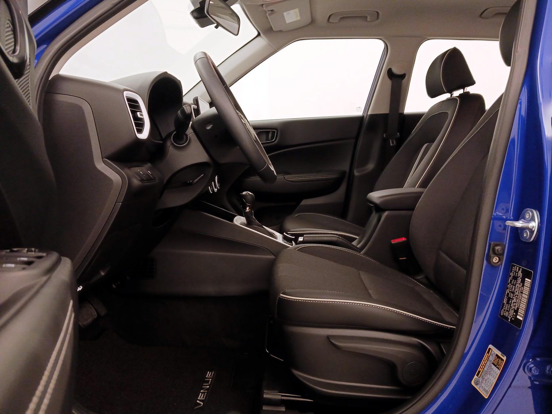 Thumbnail: 2025 Hyundai Venue - 11