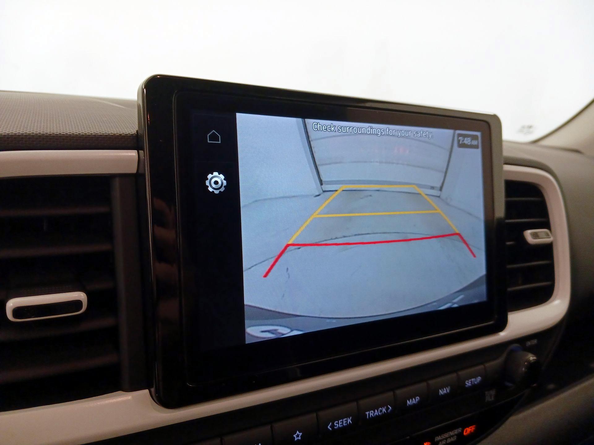 Thumbnail: 2025 Hyundai Venue - 15