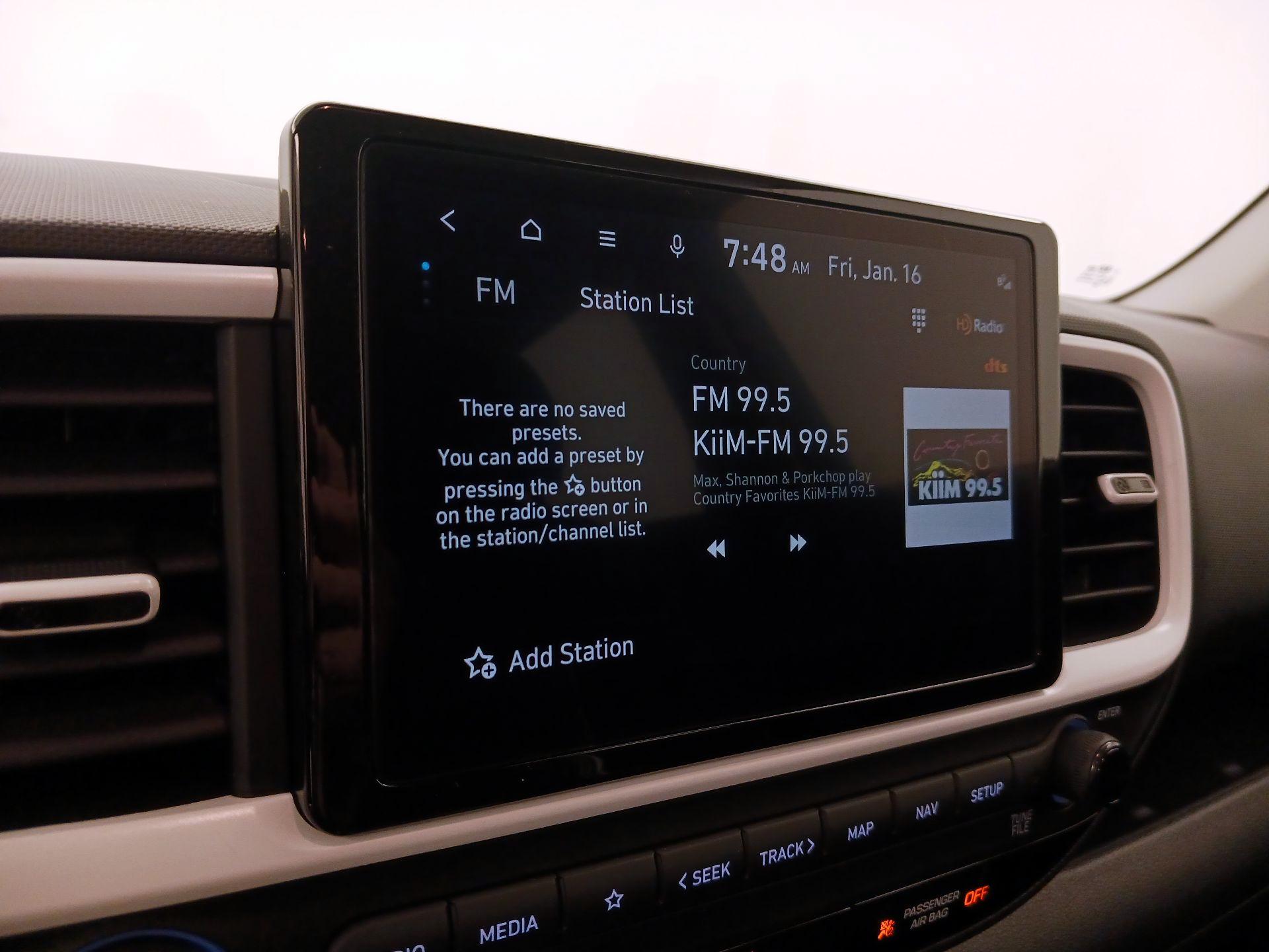 Thumbnail: 2025 Hyundai Venue - 16