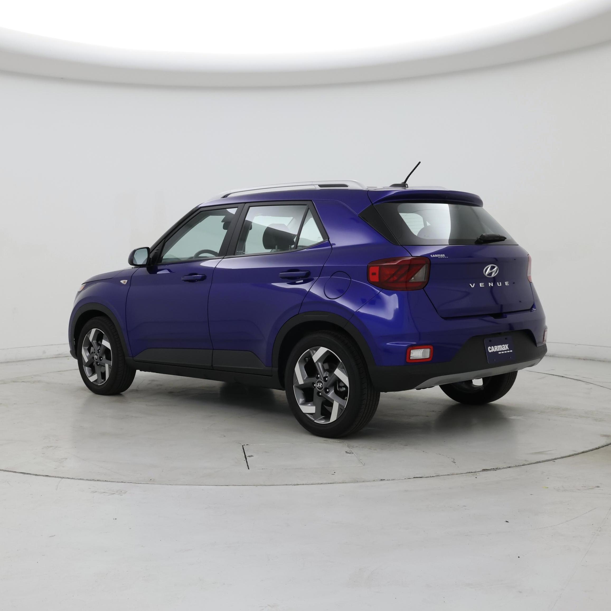 Thumbnail: 2025 Hyundai Venue - 2