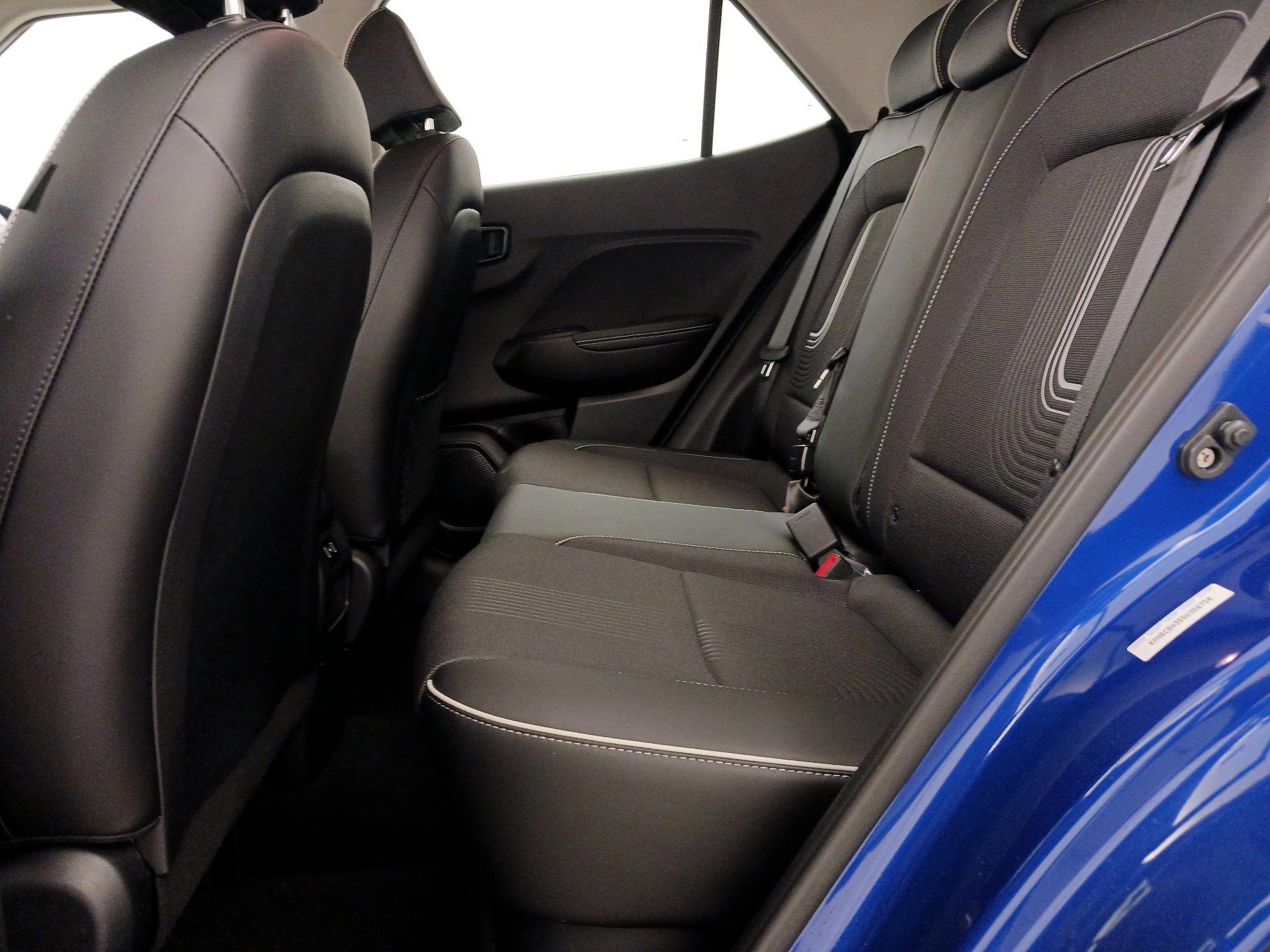 Thumbnail: 2025 Hyundai Venue - 20