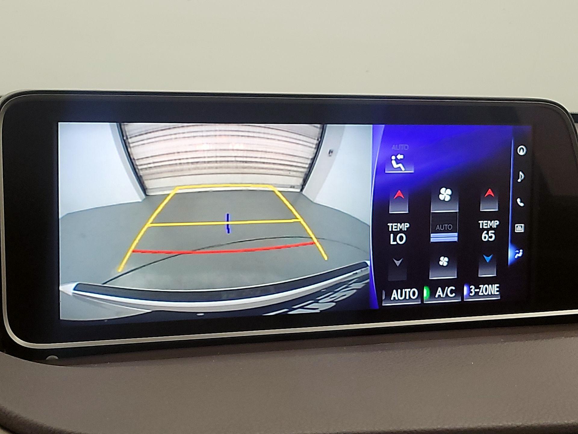 Thumbnail: 2018 Lexus RX - 15