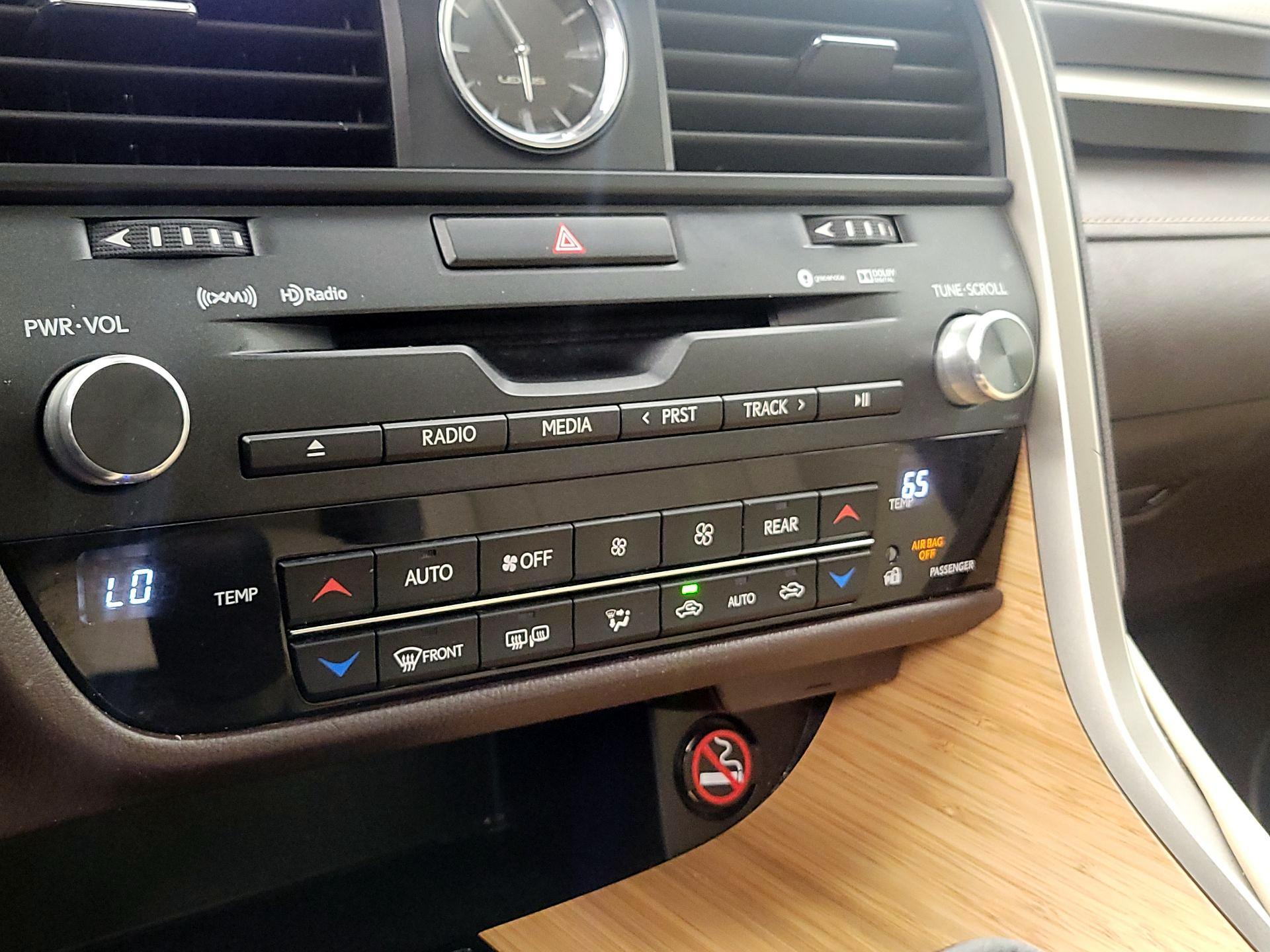 Thumbnail: 2018 Lexus RX - 17