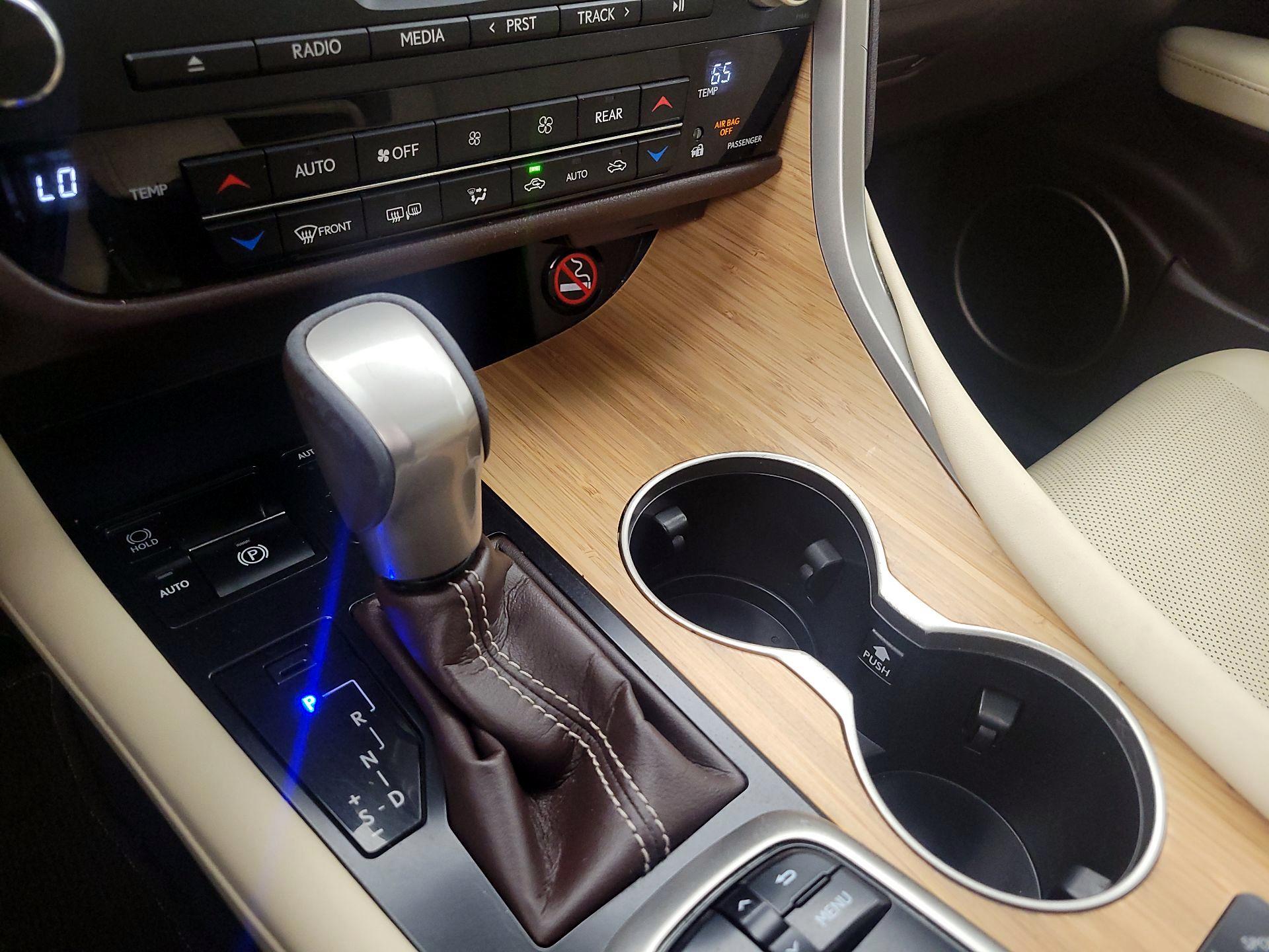 Thumbnail: 2018 Lexus RX - 18