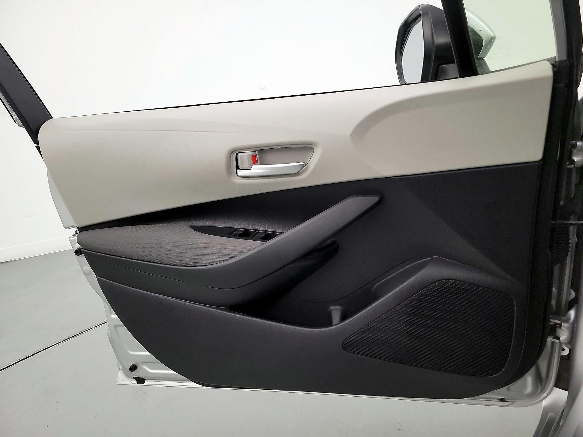 Thumbnail: 2021 Toyota Corolla - 12