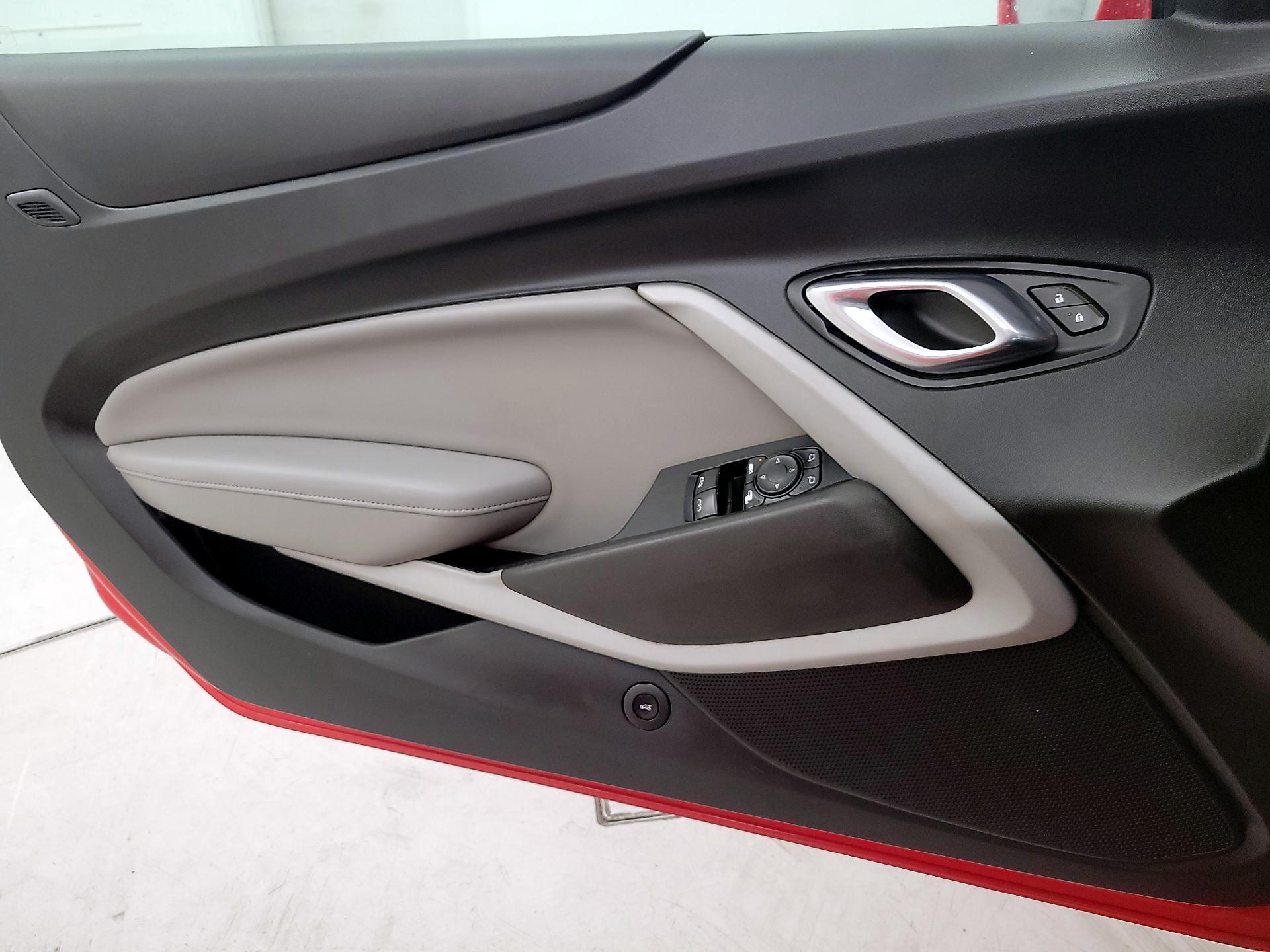 Thumbnail: 2020 Chevrolet Camaro - 12