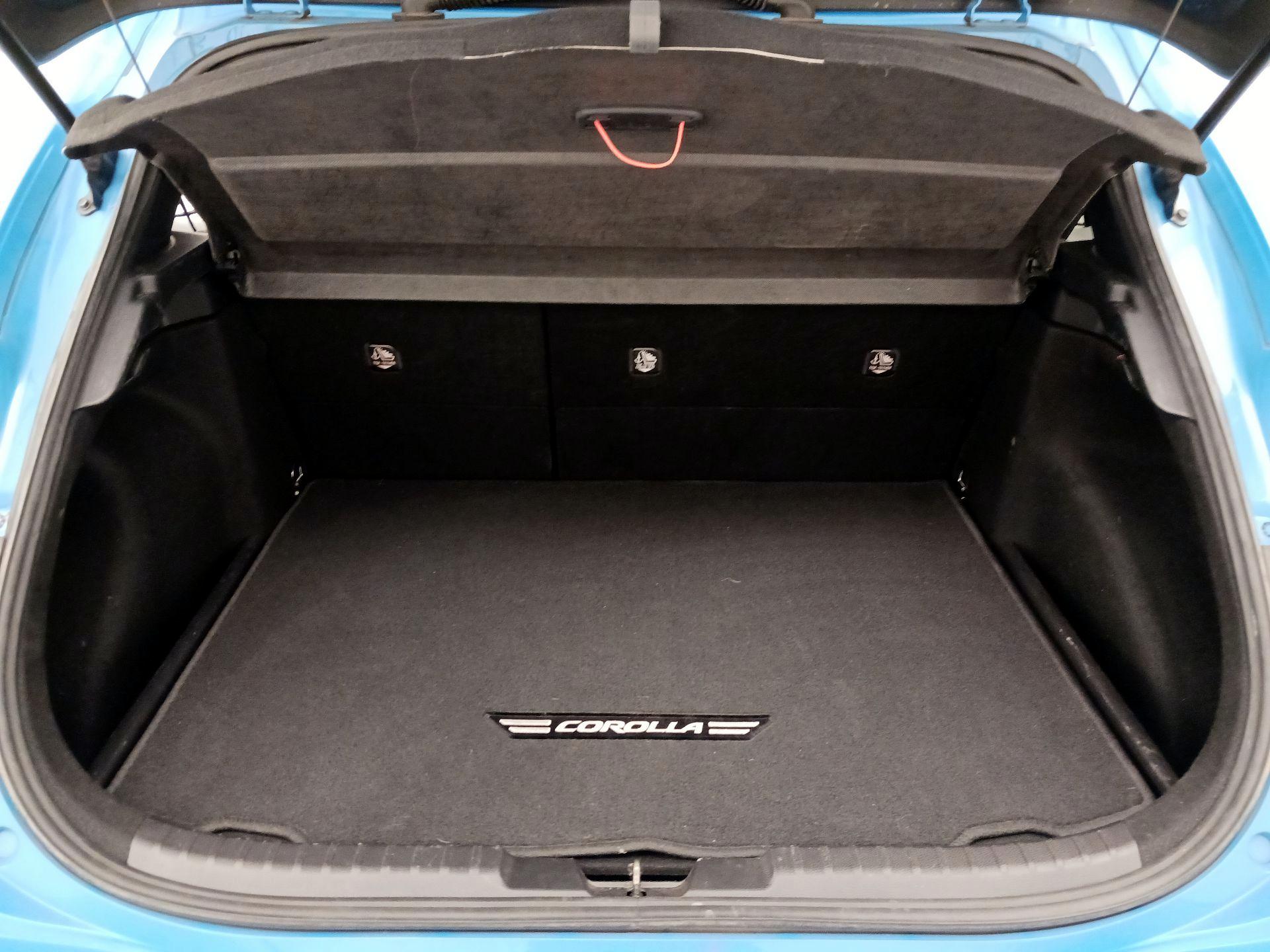 Thumbnail: 2022 Toyota Corolla - 20