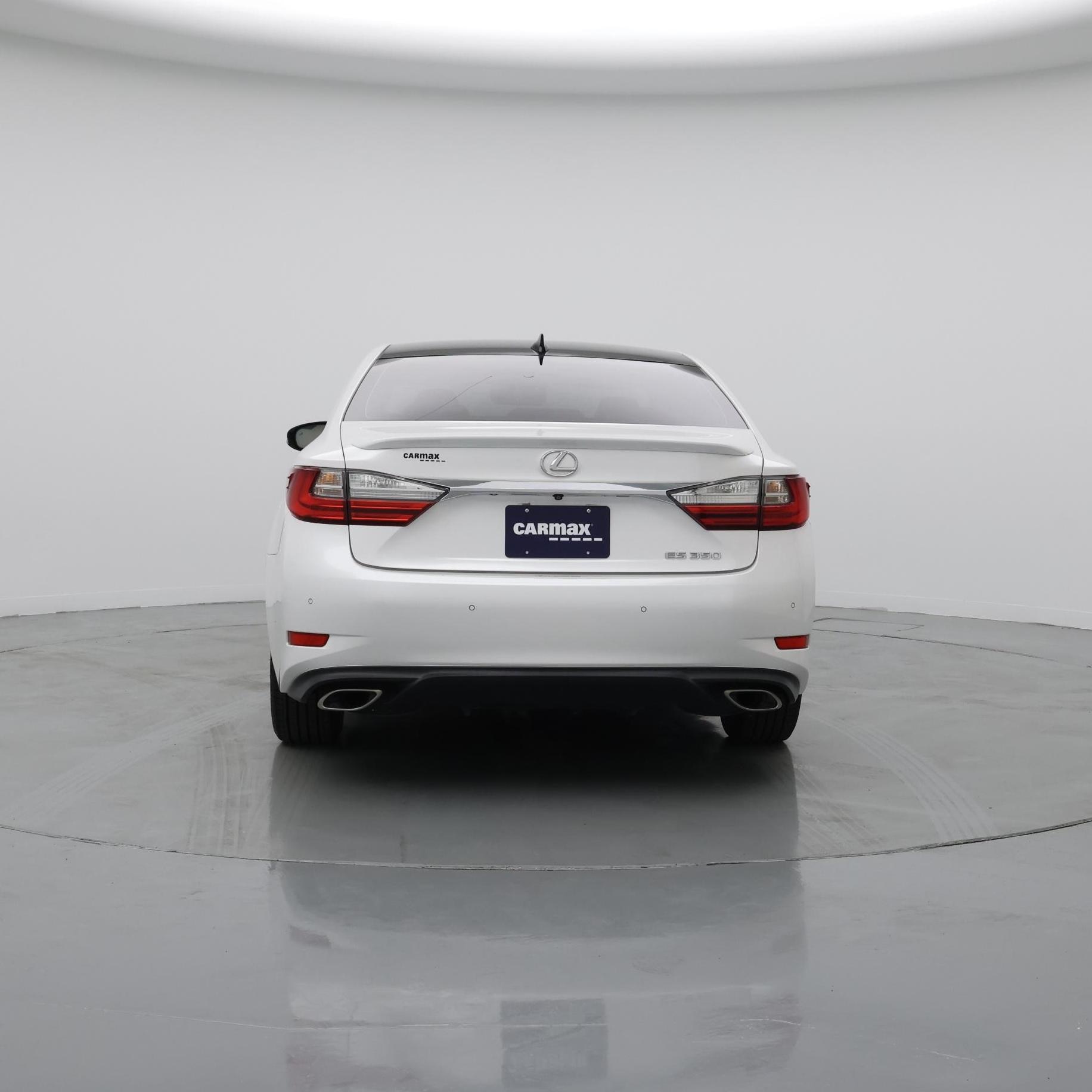 Thumbnail: 2017 Lexus ES - 6