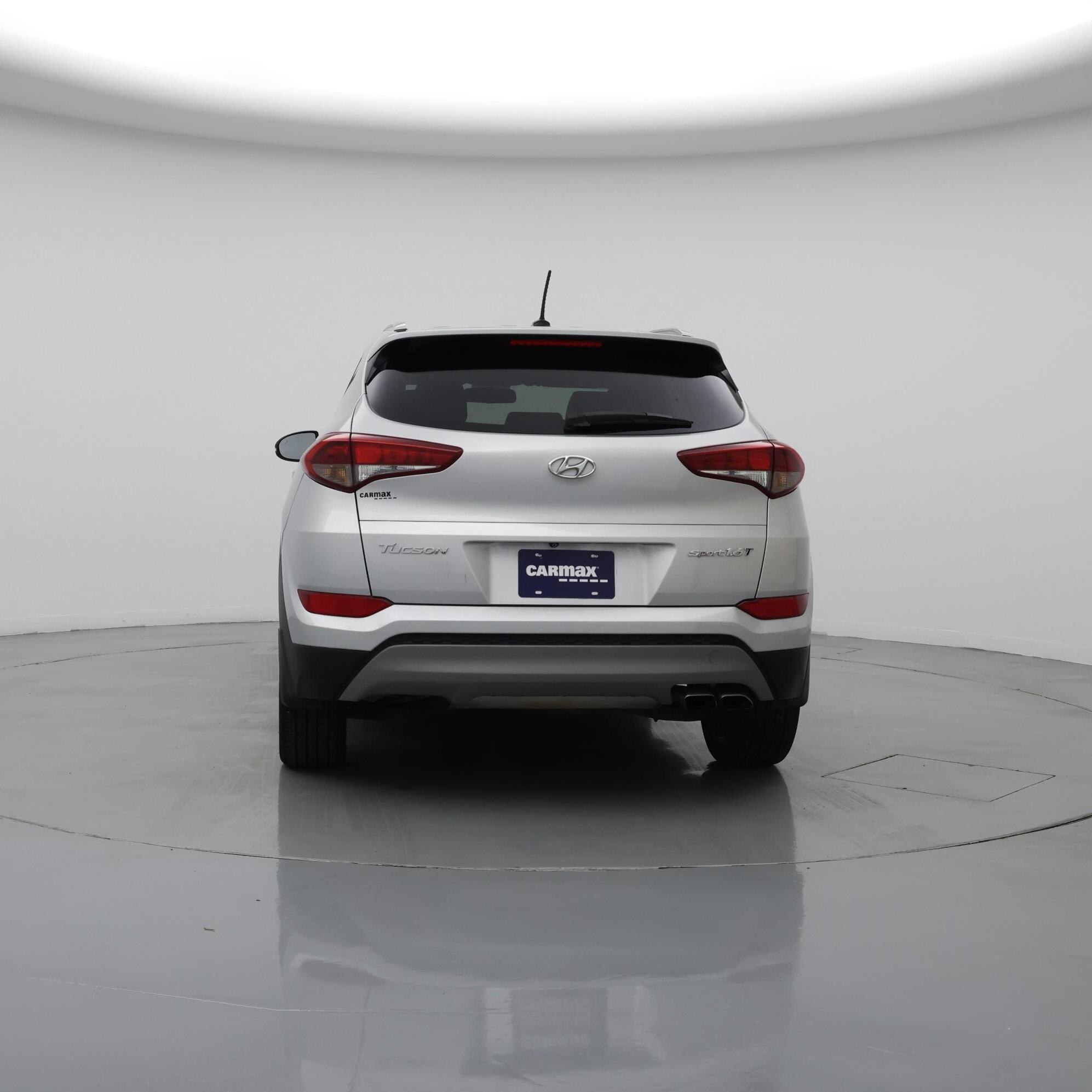 Thumbnail: 2016 Hyundai Tucson - 6