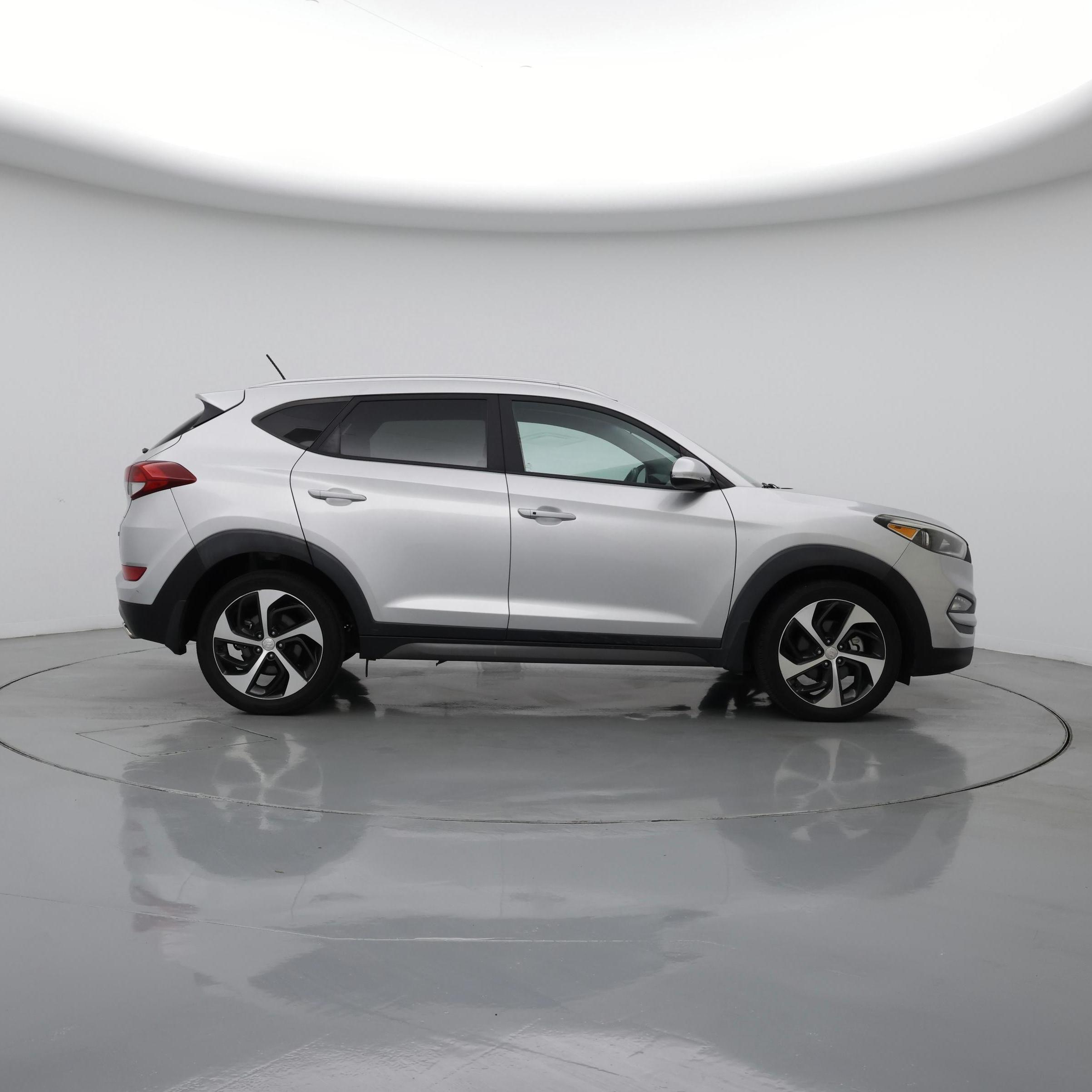 Thumbnail: 2016 Hyundai Tucson - 7