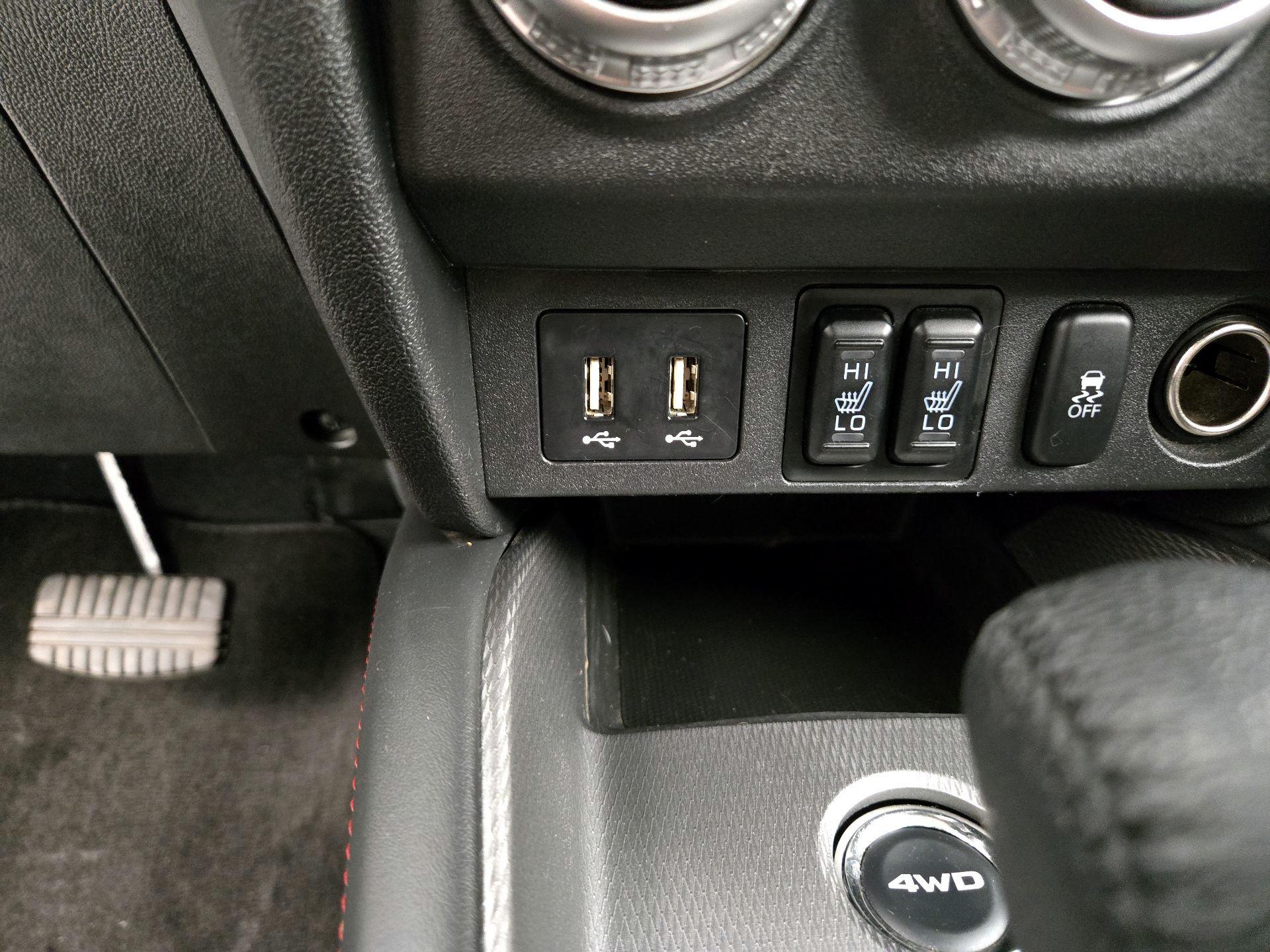 Thumbnail: 2024 Mitsubishi Outlander Sport - 18