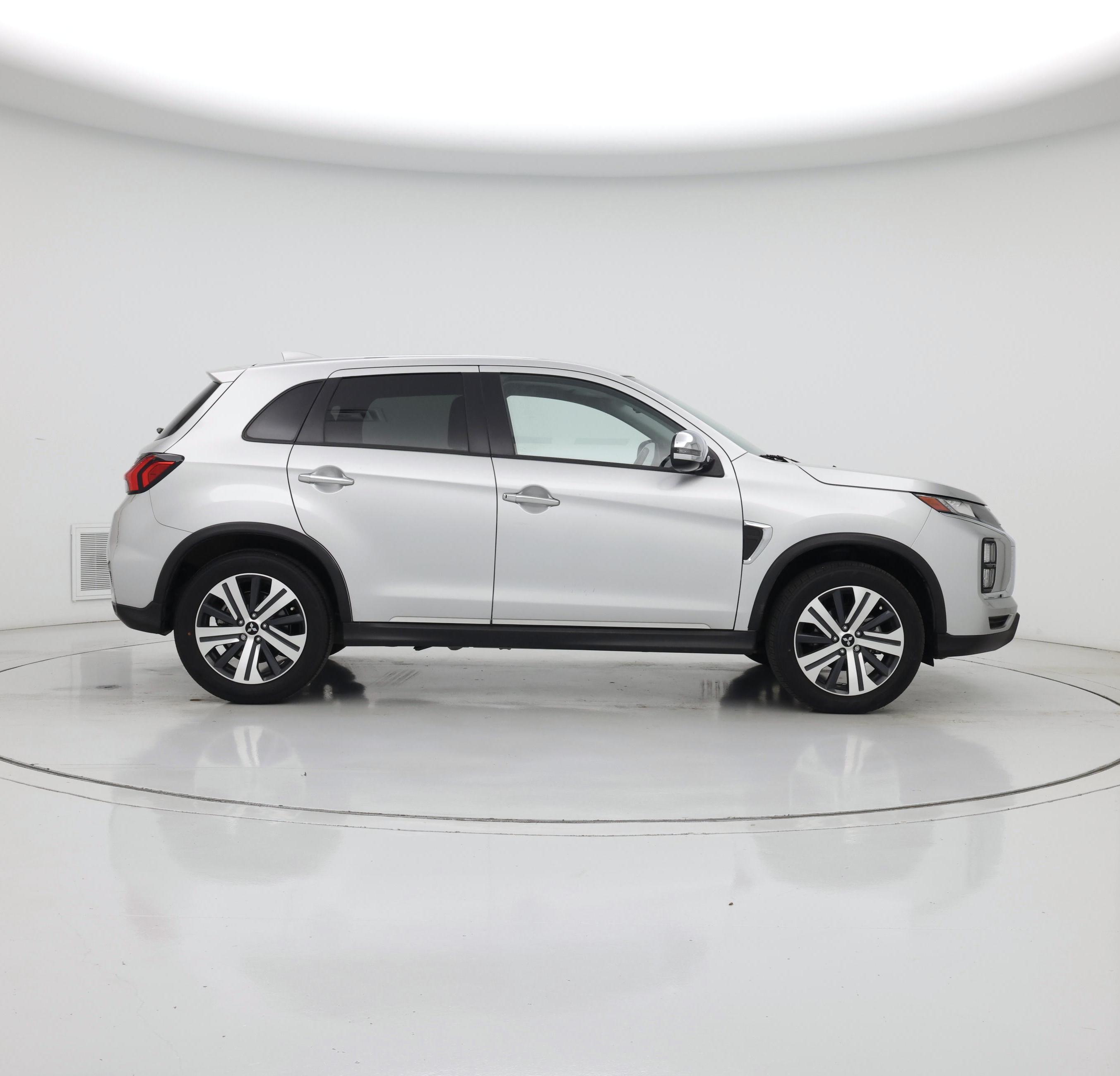 Thumbnail: 2024 Mitsubishi Outlander Sport - 7