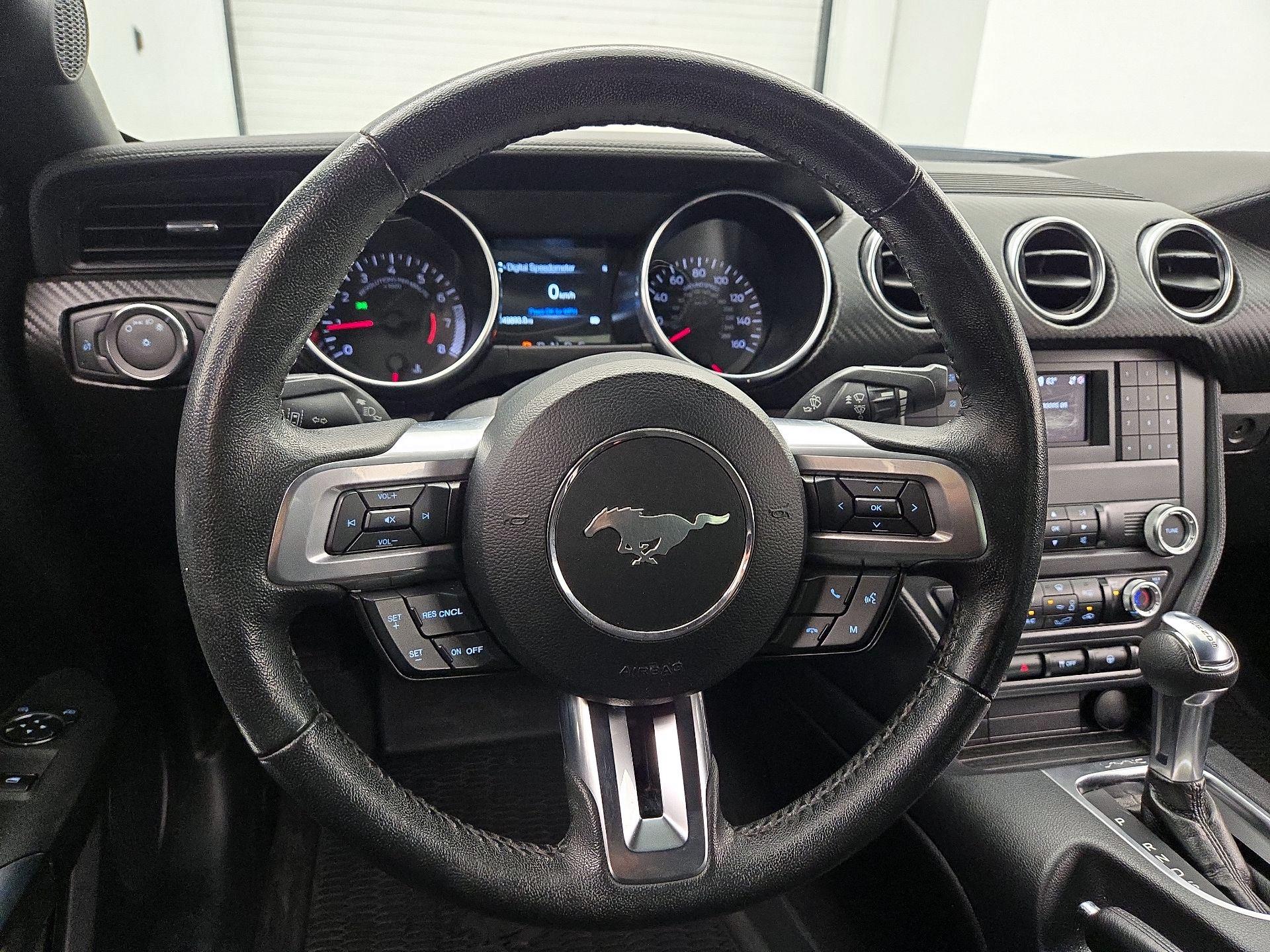 Thumbnail: 2022 Ford Mustang - 10