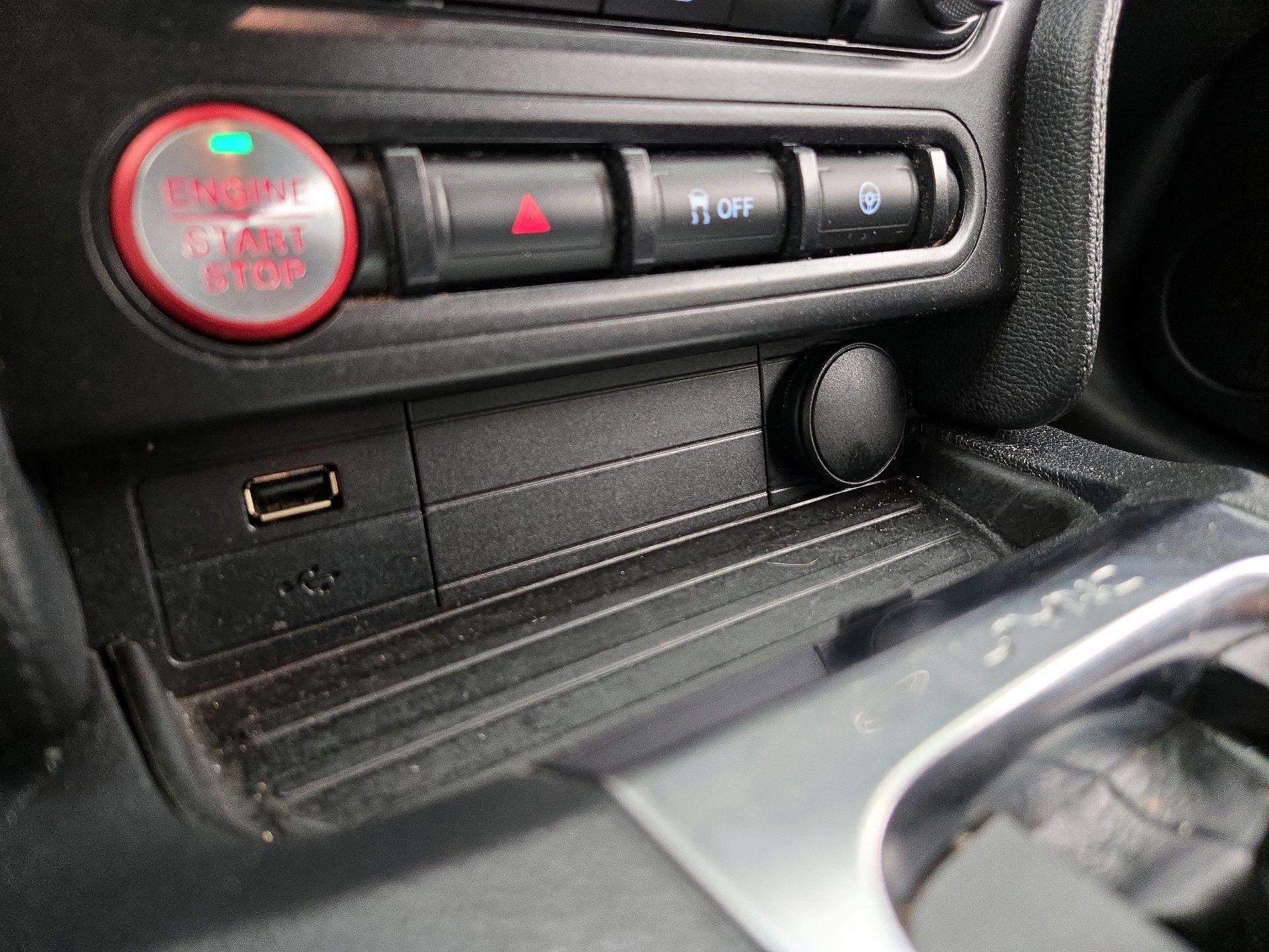 Thumbnail: 2022 Ford Mustang - 18