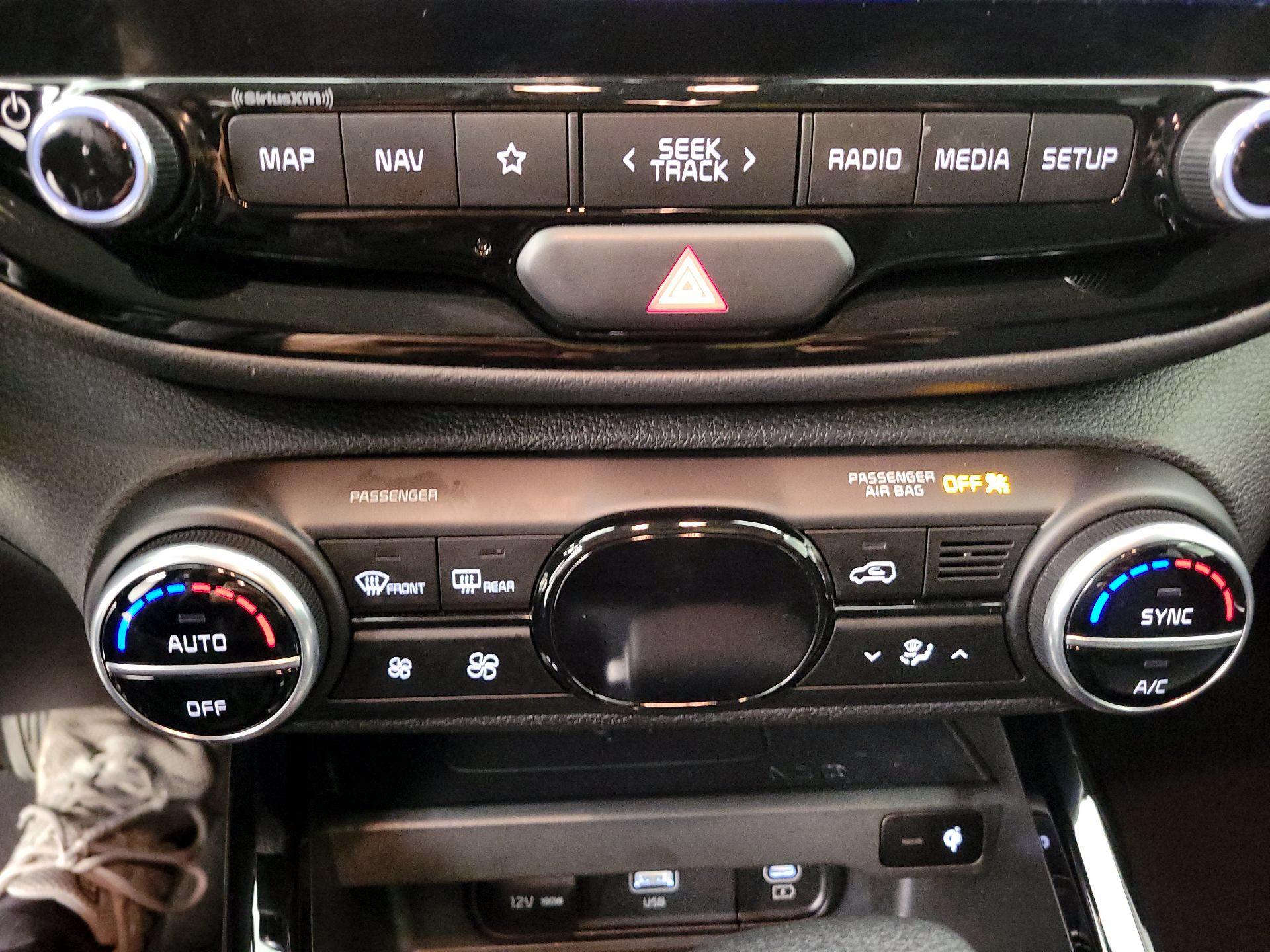 Thumbnail: 2023 Kia Soul - 17